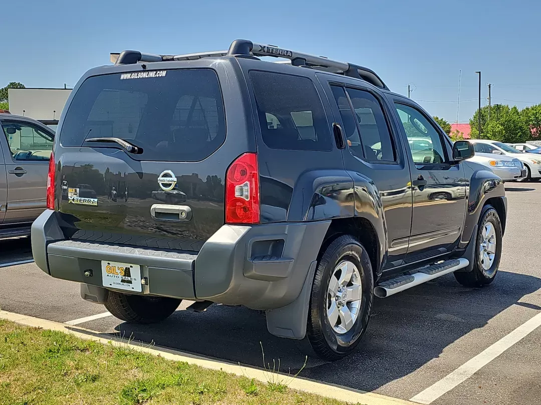 2010 Night Armor Pearl /Gray Nissan Xterra S (5N1AN0NU1AC) with an Gas V6 4.0L/ engine, 5-Speed Automatic w/OD transmission, located at 521 Old Farm Lane Rd, Prattville, AL, 36066, (334) 325-1505, 32.482460, -86.416367 - 2010 Nissan Xterra S - Photo#3