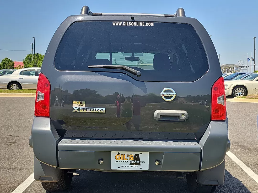 2010 Night Armor Pearl /Gray Nissan Xterra S (5N1AN0NU1AC) with an Gas V6 4.0L/ engine, 5-Speed Automatic w/OD transmission, located at 521 Old Farm Lane Rd, Prattville, AL, 36066, (334) 325-1505, 32.482460, -86.416367 - 2010 Nissan Xterra S - Photo#4
