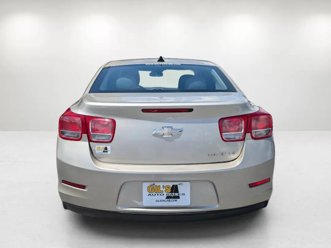 2014 /Jet Black/Titanium Chevrolet Malibu LS (1G11B5SL1EF) with an Gas I4 2.5L/150 engine, 6-Speed Automatic transmission, located at 3959 U.S. 80 W, Phenix City, AL, 36870, (334) 297-4885, 32.469296, -85.135185 - 2014 Chevrolet Malibu LS - Photo#5