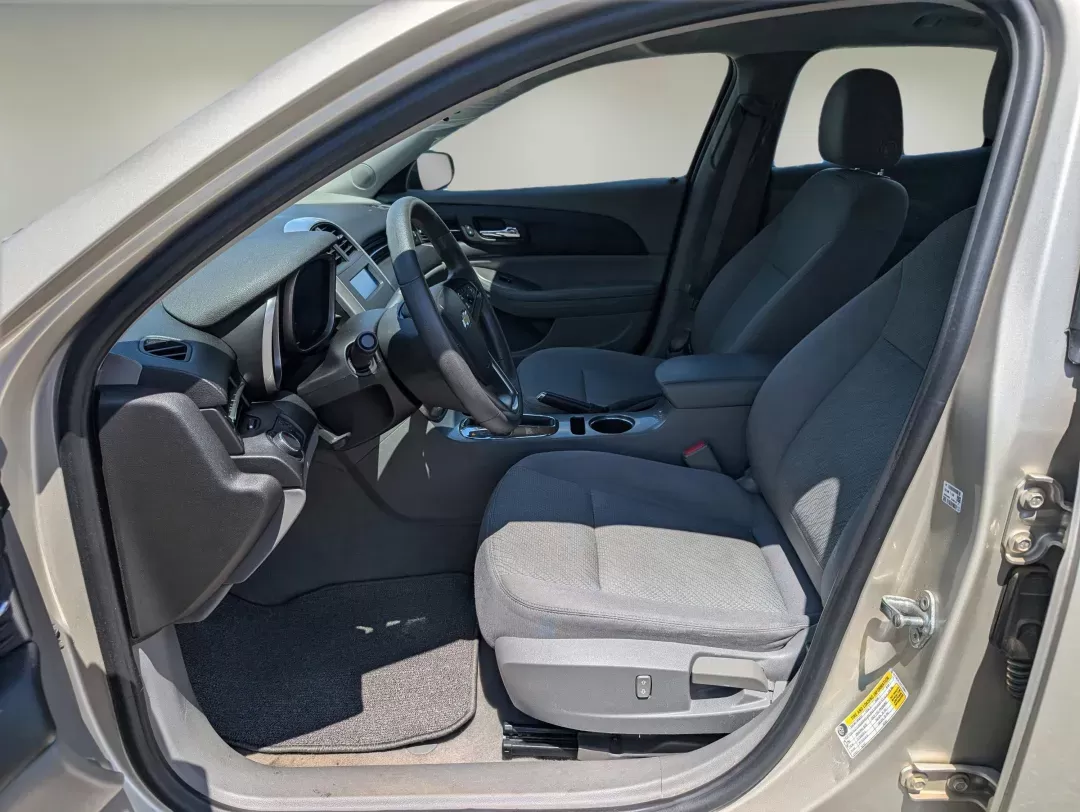 2014 /Jet Black/Titanium Chevrolet Malibu LS (1G11B5SL1EF) with an Gas I4 2.5L/150 engine, 6-Speed Automatic transmission, located at 3959 U.S. 80 W, Phenix City, AL, 36870, (334) 297-4885, 32.469296, -85.135185 - 2014 Chevrolet Malibu LS - Photo#10