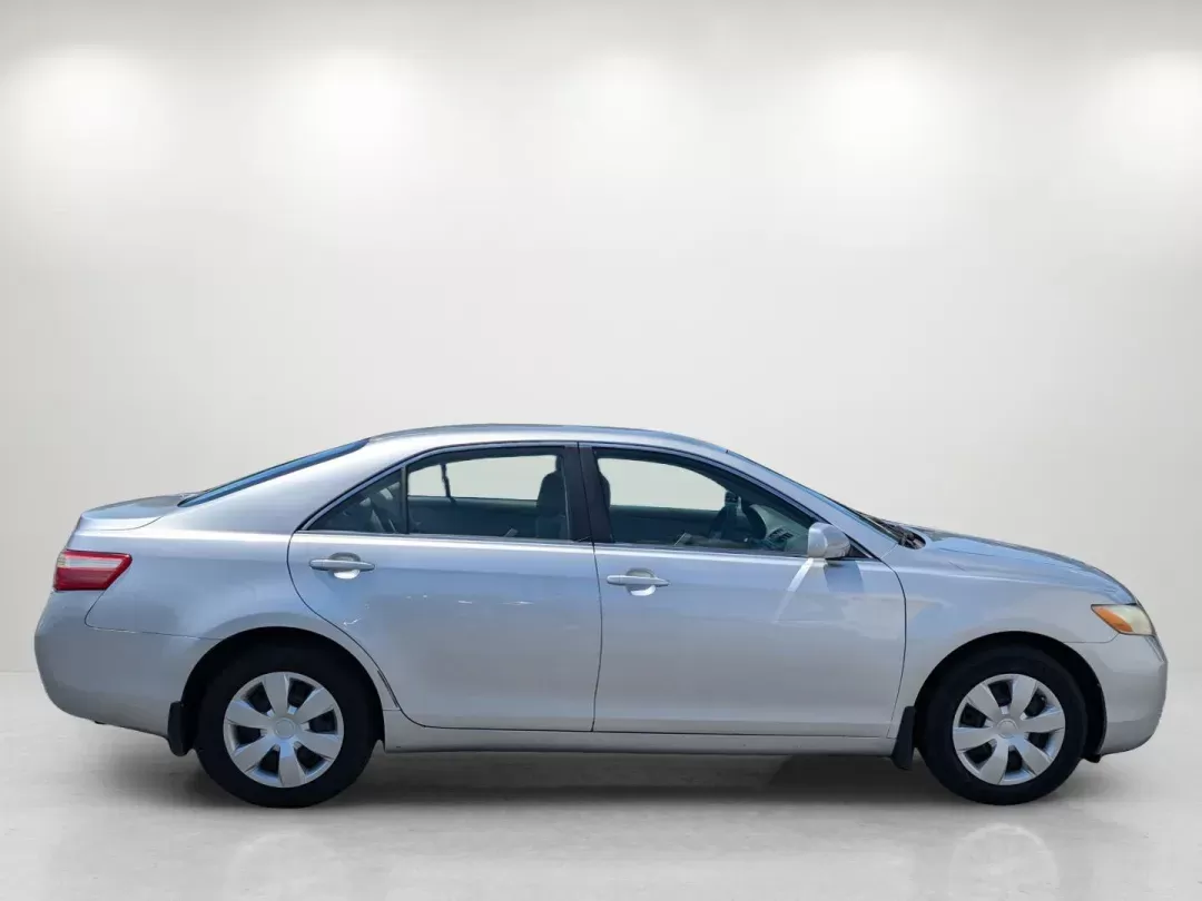 2009 Toyota Camry LE (4T1BE46K99U) with an Other engine, located at 3959 U.S. 80 W, Phenix City, AL, 36870, (334) 297-4885, 32.469296, -85.135185 - **Discover the Perfect Family Sedan: 2009 Toyota Camry LE at Gils Auto Phenix City, AL**<br /> <br /> Are you searching for a reliable sedan that seamlessly fits into your busy lifestyle? Look no further than this 2009 Toyota Camry LE, now available at Gils Auto in Phenix City, AL! This vehicle is - Photo#3