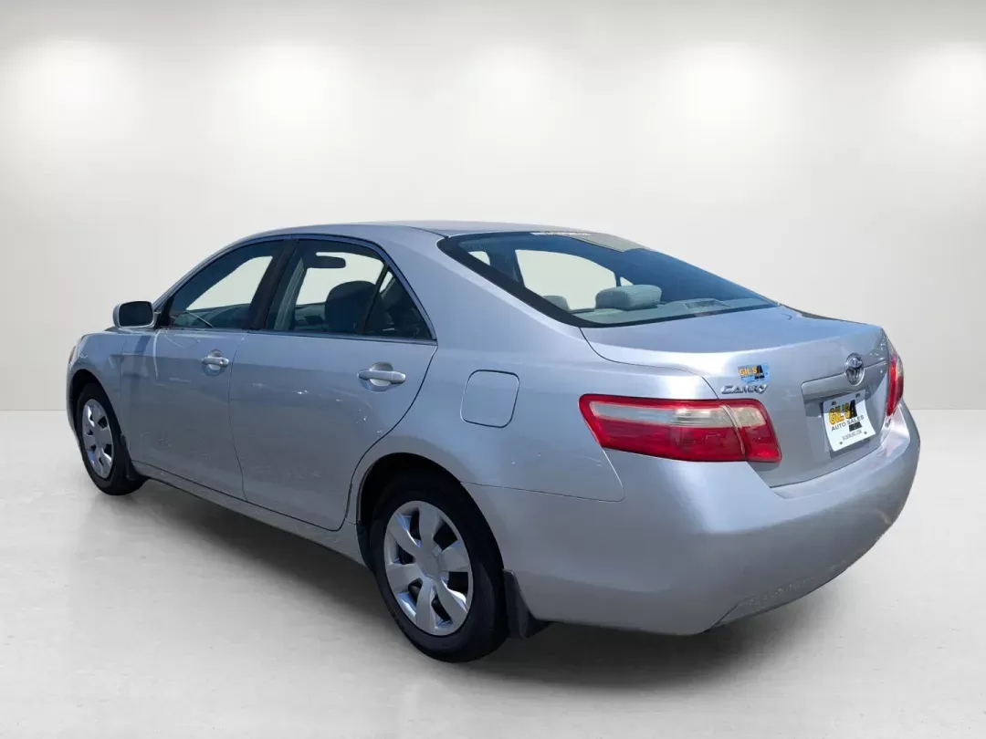 2009 Toyota Camry LE (4T1BE46K99U) with an Other engine, located at 3959 U.S. 80 W, Phenix City, AL, 36870, (334) 297-4885, 32.469296, -85.135185 - **Discover the Perfect Family Sedan: 2009 Toyota Camry LE at Gils Auto Phenix City, AL**<br /> <br /> Are you searching for a reliable sedan that seamlessly fits into your busy lifestyle? Look no further than this 2009 Toyota Camry LE, now available at Gils Auto in Phenix City, AL! This vehicle is - Photo#6