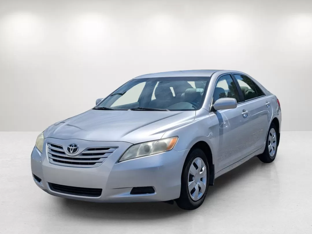 2009 Toyota Camry LE (4T1BE46K99U) with an Other engine, located at 521 Old Farm Lane Rd, Prattville, AL, 36066, (334) 325-1505, 32.482460, -86.416367 - **Experience Comfort and Reliability with the 2009 Toyota Camry LE at Gils Auto**<br /> <br /> Are you searching for a dependable sedan that seamlessly fits your busy lifestyle? Look no further than the **2009 Toyota Camry LE**, available now at **Gils Auto**, located at **3959 U.S. 80 W, Phenix Cit - Photo#0