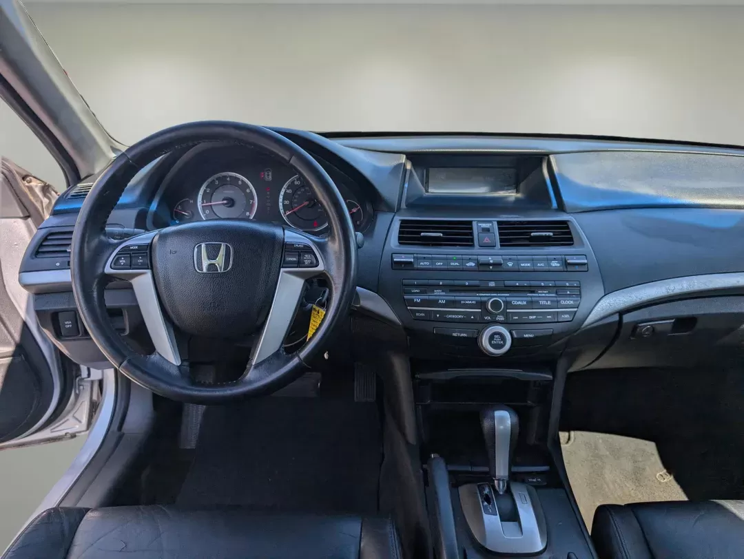 2008 Honda Accord Sdn EX-L (1HGCP36838A) with an Gas V6 3.5L/212 engine, 5-Speed Automatic transmission, located at 3959 U.S. 80 W, Phenix City, AL, 36870, (334) 297-4885, 32.469296, -85.135185 - 2008 Honda Accord Sdn EX-L - Photo#12