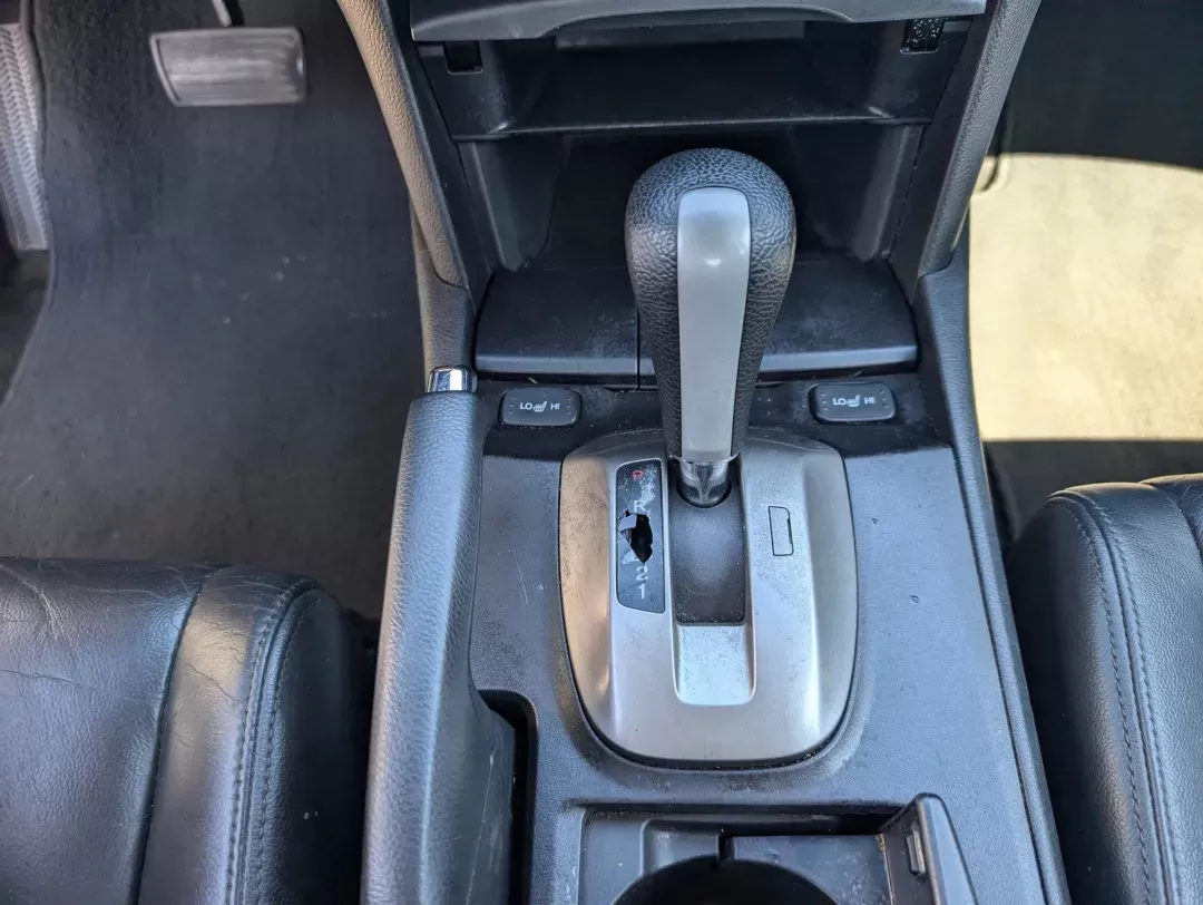 2008 Honda Accord Sdn EX-L (1HGCP36838A) with an Gas V6 3.5L/212 engine, 5-Speed Automatic transmission, located at 3959 U.S. 80 W, Phenix City, AL, 36870, (334) 297-4885, 32.469296, -85.135185 - 2008 Honda Accord Sdn EX-L - Photo#14