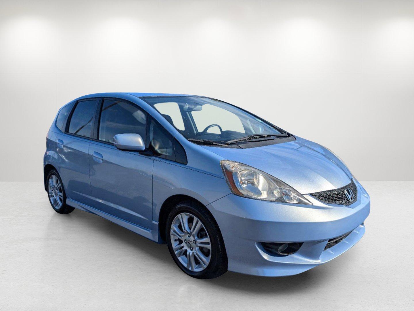 2010 Honda Fit Sport (JHMGE8H43AC) with an Gas I4 1.5L/91.4 engine, 5-Speed Automatic transmission, located at 3959 U.S. 80 W, Phenix City, AL, 36870, (334) 297-4885, 32.469296, -85.135185 - 2010 Honda Fit Sport - Photo#2