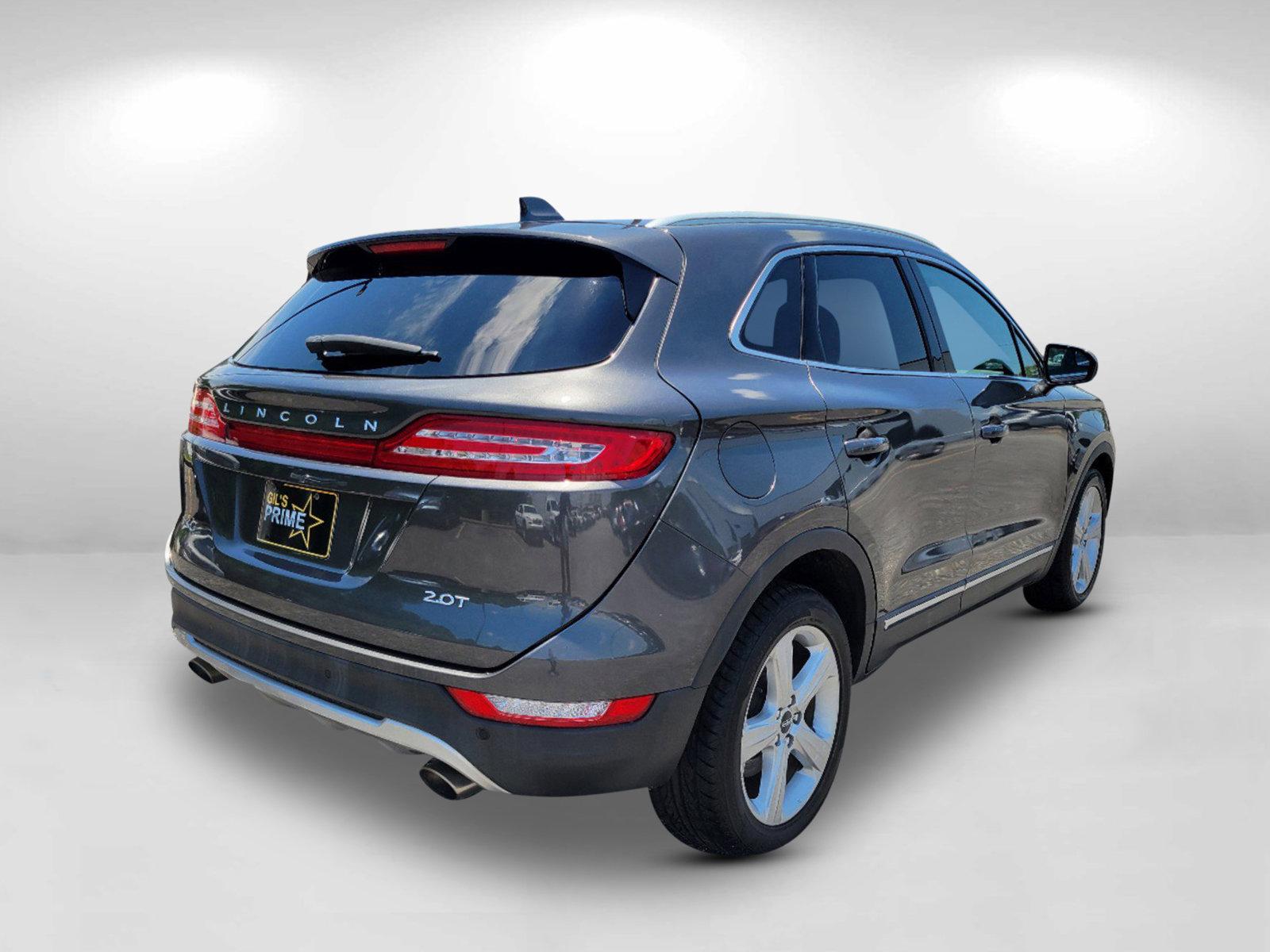 2018 Gray Lincoln MKC Premiere (5LMCJ1C99JU) with an Intercooled Turbo Premium Unleaded I-4 2.0 L/122 engine, 6-Speed Automatic w/OD transmission, located at 5115 14th Ave., Columbus, GA, 31904, (706) 323-0345, 32.511494, -84.971046 - 2018 Lincoln MKC Premiere - Photo#4