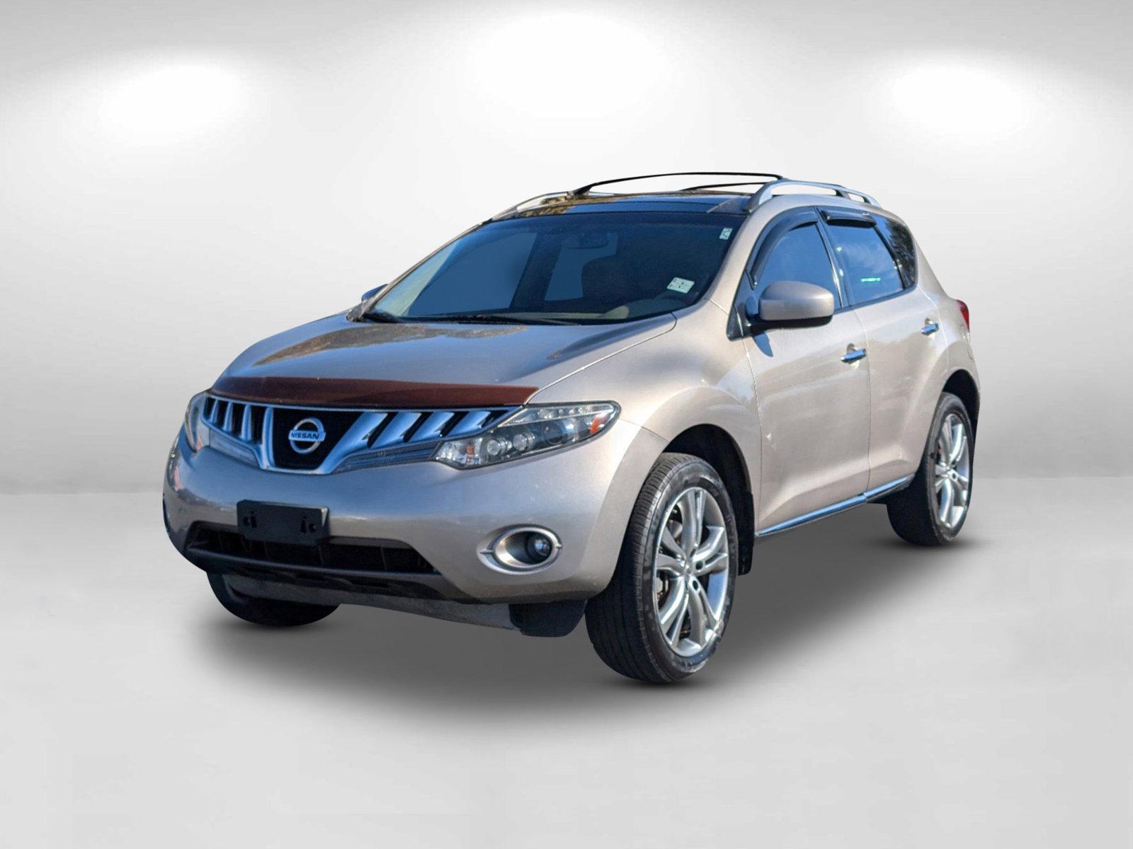 2010 /Beige Nissan Murano LE (JN8AZ1MU4AW) with an Gas V6 3.5L/ engine, 1-Speed Continuously Variable Automatic (CVT) transmission, located at 521 Old Farm Lane Rd, Prattville, AL, 36066, (334) 325-1505, 32.482460, -86.416367 - 2010 Nissan Murano LE - Photo#16