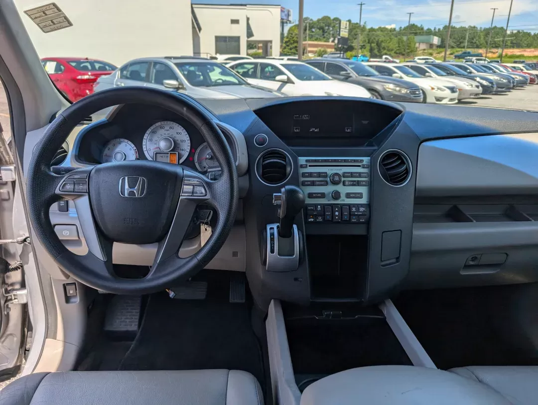 2010 Honda Pilot EX (5FNYF3H47AB) with an Other engine, located at 3959 U.S. 80 W, Phenix City, AL, 36870, (334) 297-4885, 32.469296, -85.135185 - **Explore Life in Comfort and Style with the 2010 Honda Pilot at Gils Auto!**<br /> <br /> Are you searching for a dependable SUV that can handle everything from family road trips to daily commutes? Look no further! The 2010 Honda Pilot EX is designed specifically for those who need a versatile vehi - Photo#27