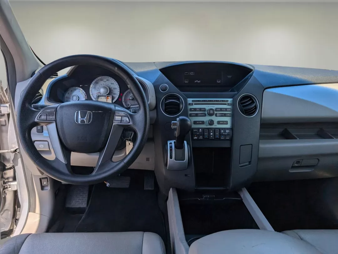 2010 Honda Pilot EX (5FNYF3H47AB) with an Other engine, located at 521 Old Farm Lane Rd, Prattville, AL, 36066, (334) 325-1505, 32.482460, -86.416367 - **Explore Life in Comfort and Style with the 2010 Honda Pilot at Gils Auto!**<br /> <br /> Are you searching for a dependable SUV that can handle everything from family road trips to daily commutes? Look no further! The 2010 Honda Pilot EX is designed specifically for those who need a versatile vehi - Photo#12