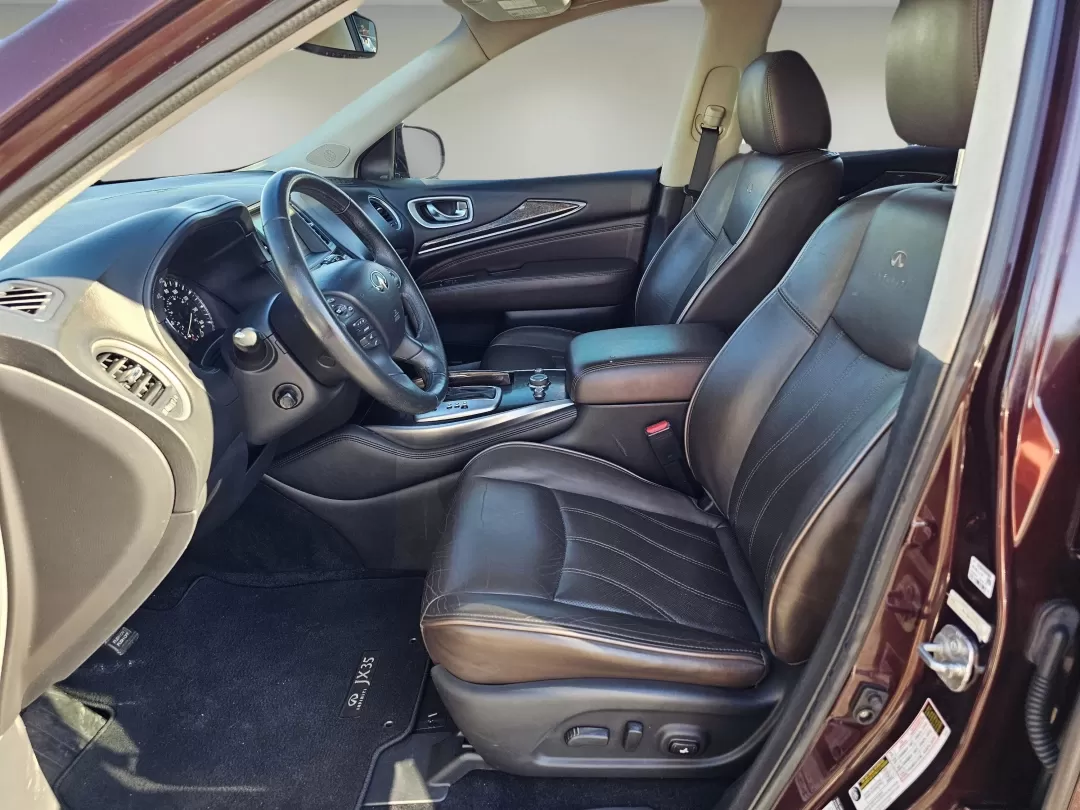 2013 /Java Infiniti JX35 (5N1AL0MNXDC) with an Other engine, located at 804 22nd Ave, Phenix City, AL, 36870, (334) 297-1860, 32.484749, -85.024475 - Explore the open road in style with this stunning 2013 Infiniti JX35, perfect for families and adventurers alike! With its exquisite Midnight Garnet exterior and luxurious Java leather interior, this SUV combines elegance with functionality, making it a fantastic choice for anyone looking to elevate - Photo#9