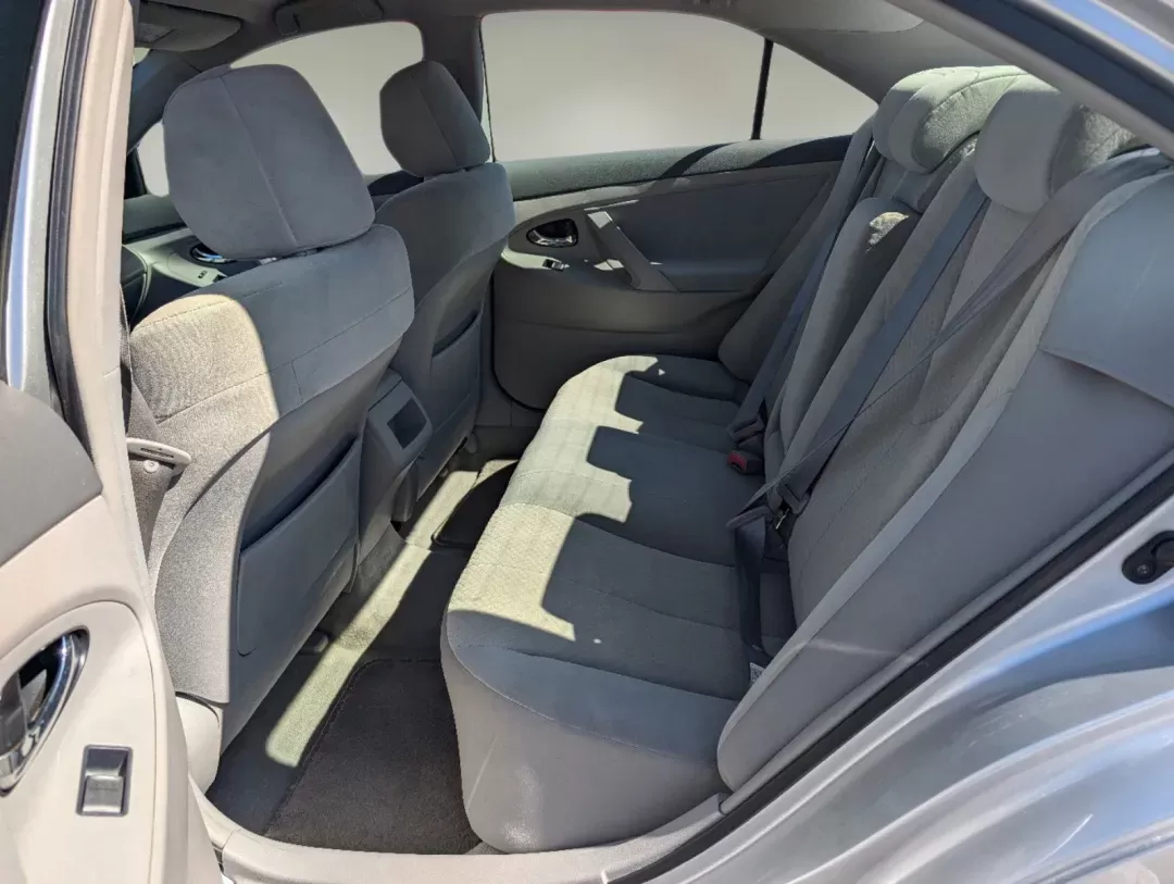 2008 Toyota Camry LE (4T1BE46KX8U) with an Gas I4 2.4L/144 engine, 5-Speed Automatic w/OD transmission, located at 1430 Gateway Drive, Opelika, AL, 36801, (334) 239-0944, 32.637871, -85.409790 - 2008 Toyota Camry LE - Photo#11