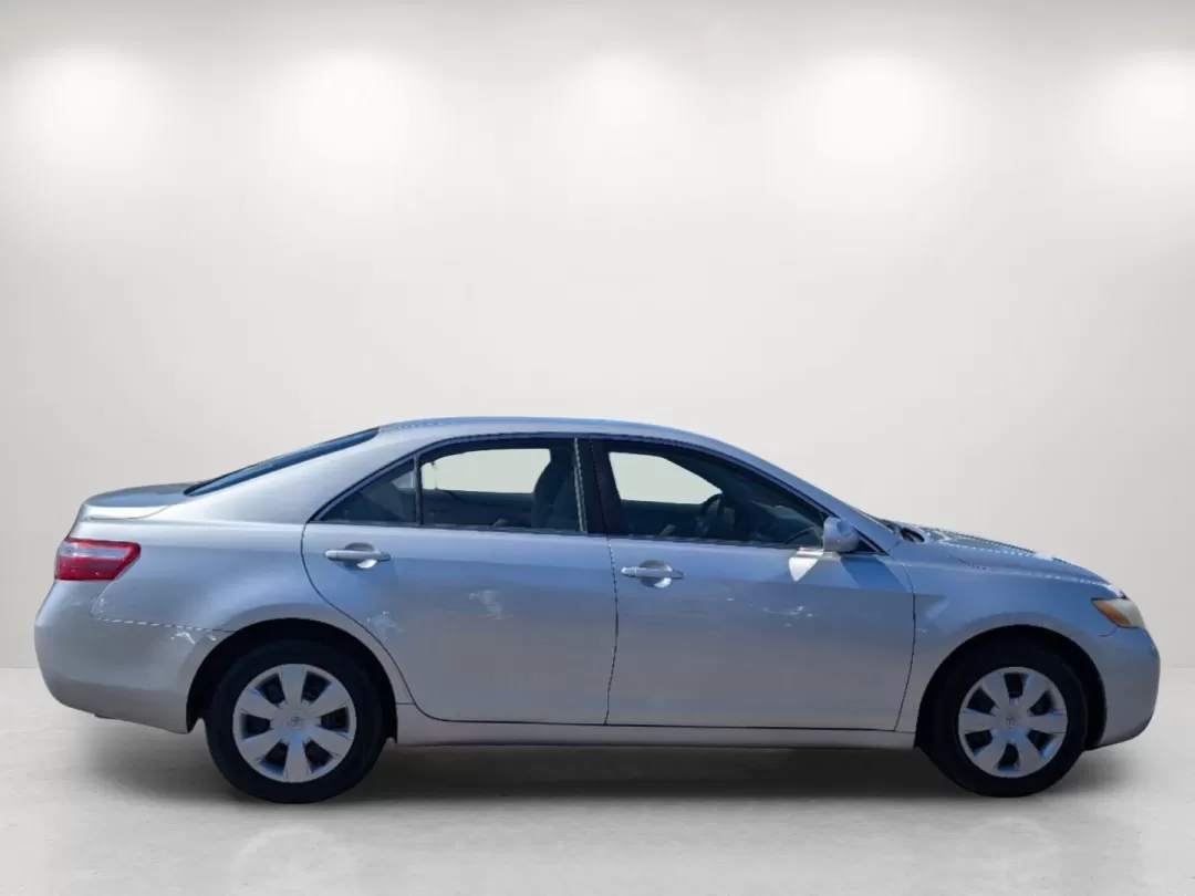 2008 Toyota Camry LE (4T1BE46KX8U) with an Other engine, located at 3959 U.S. 80 W, Phenix City, AL, 36870, (334) 297-4885, 32.469296, -85.135185 - Experience the freedom of the open road with the 2008 Toyota Camry LE, available now at Gils Auto in Prattville, AL. This dependable sedan is perfect for budget-conscious buyers seeking a reliable vehicle for daily commutes, family outings, or weekend adventures. With its spacious interior and impre - Photo#3