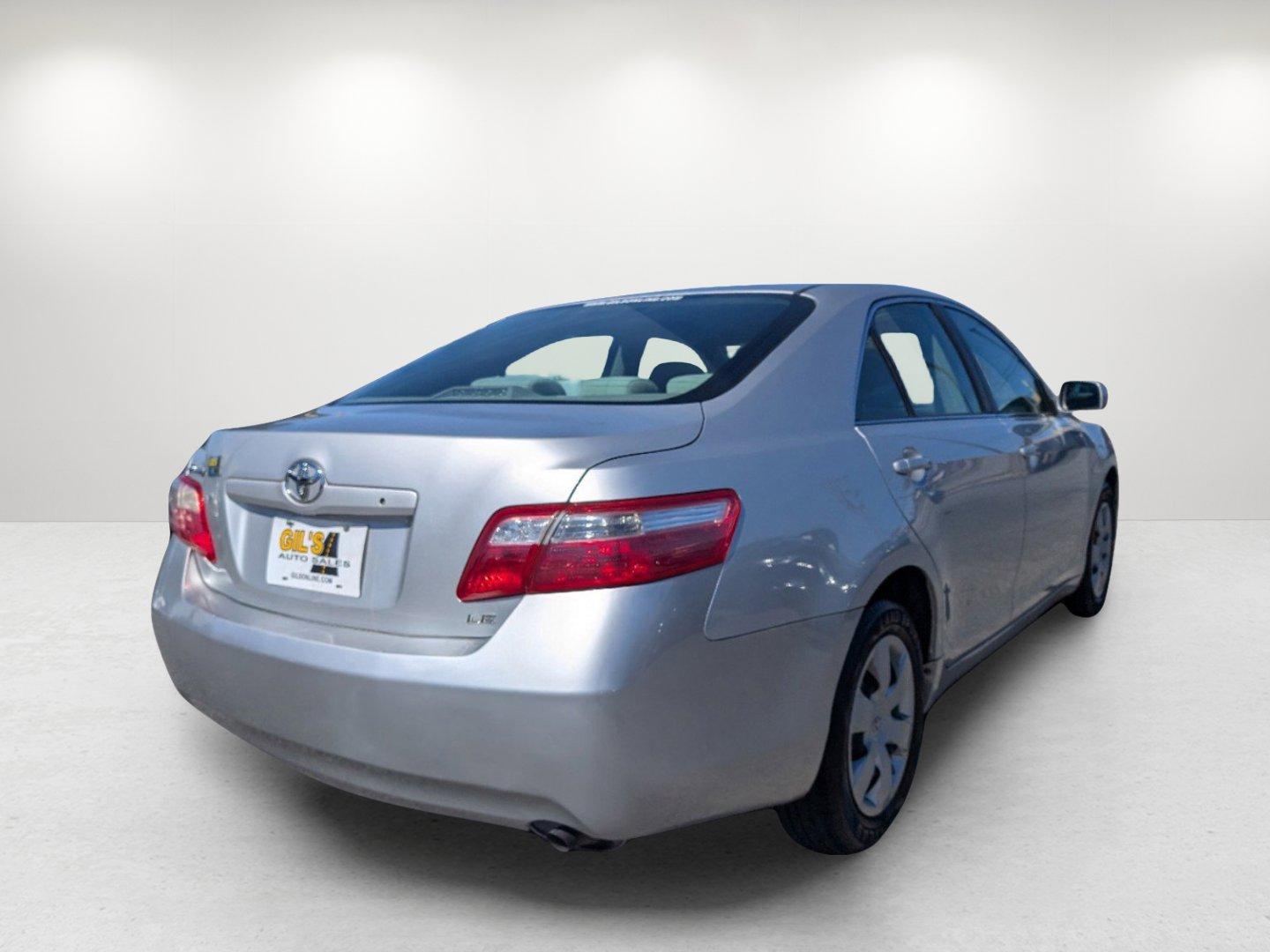 2008 Toyota Camry LE (4T1BE46KX8U) with an Gas I4 2.4L/144 engine, 5-Speed Automatic w/OD transmission, located at 3959 U.S. 80 W, Phenix City, AL, 36870, (334) 297-4885, 32.469296, -85.135185 - 2008 Toyota Camry LE - Photo#4