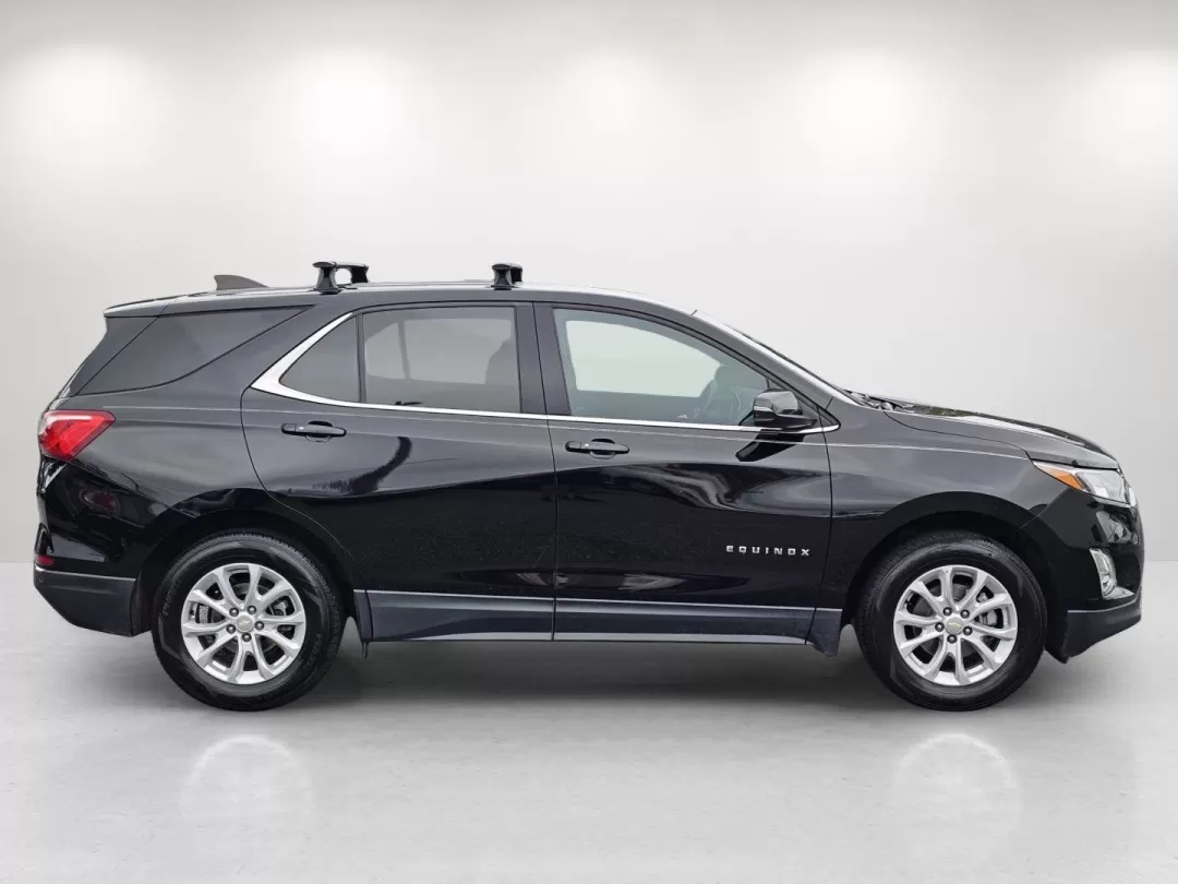 2018 Mosaic Black Metallic /Jet Black Chevrolet Equinox LT (2GNAXJEV6J6) with an Other engine, located at 3959 U.S. 80 W, Phenix City, AL, 36870, (334) 297-4885, 32.469296, -85.135185 - Are you ready for your next adventure? Whether you're gearing up for family road trips or navigating daily commutes, the 2018 Chevrolet Equinox LT is the ideal companion for your lifestyle. Featuring a sleek Mosaic Black Metallic exterior and a spacious interior, this SUV offers the perfect blend of - Photo#4