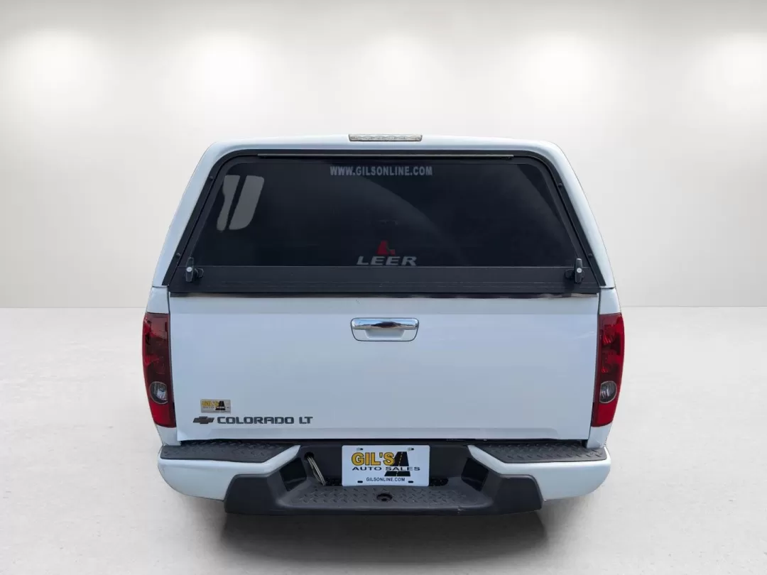 2009 /Ebony Chevrolet Colorado LT w/1LT (1GCCS13E198) with an Other engine, located at 3959 U.S. 80 W, Phenix City, AL, 36870, (334) 297-4885, 32.469296, -85.135185 - 2009 Chevrolet Colorado LT w/1LT - Photo#5