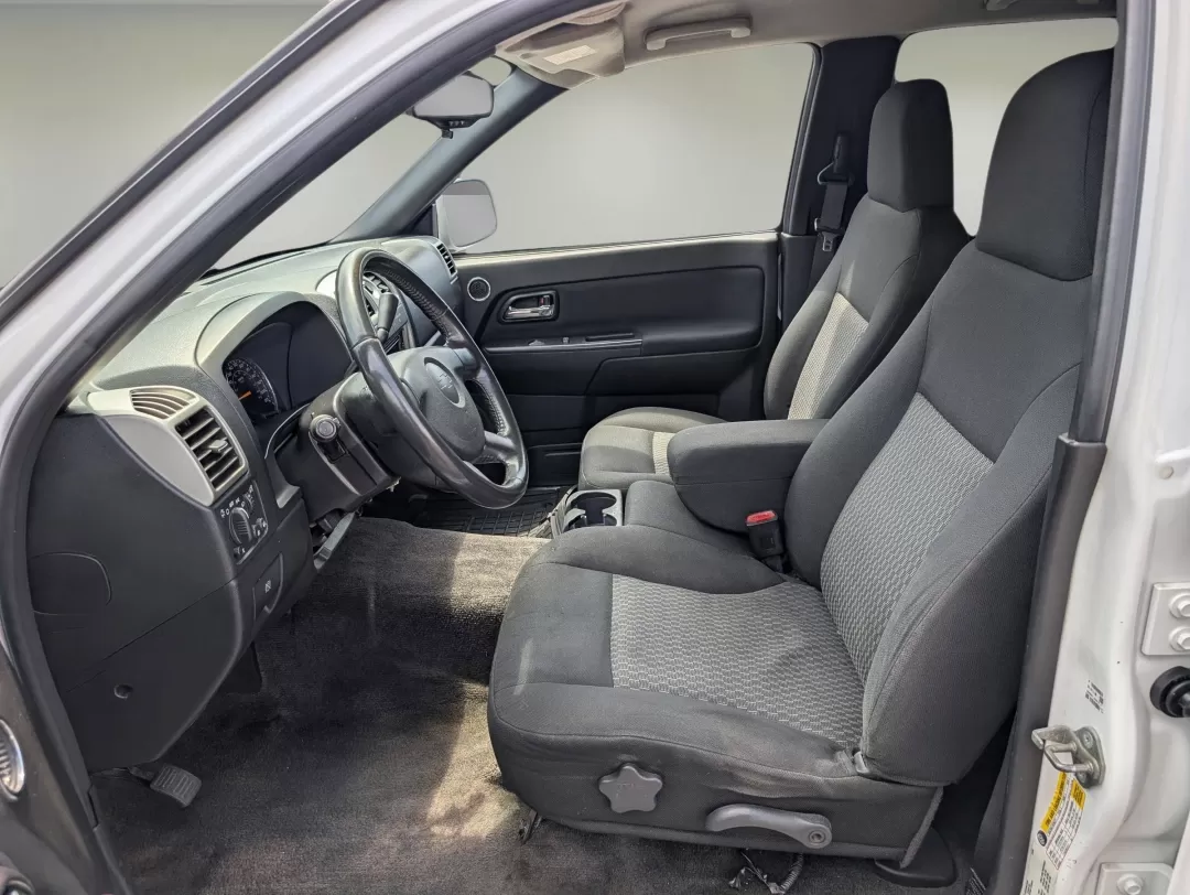 2009 /Ebony Chevrolet Colorado LT w/1LT (1GCCS13E198) with an Other engine, located at 3959 U.S. 80 W, Phenix City, AL, 36870, (334) 297-4885, 32.469296, -85.135185 - 2009 Chevrolet Colorado LT w/1LT - Photo#9