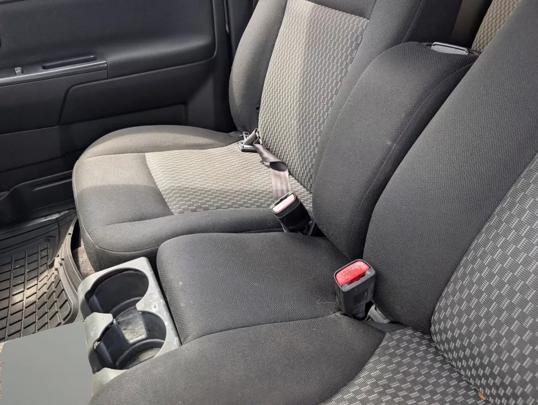 2009 /Ebony Chevrolet Colorado LT w/1LT (1GCCS13E198) with an Other engine, located at 3959 U.S. 80 W, Phenix City, AL, 36870, (334) 297-4885, 32.469296, -85.135185 - 2009 Chevrolet Colorado LT w/1LT - Photo#10