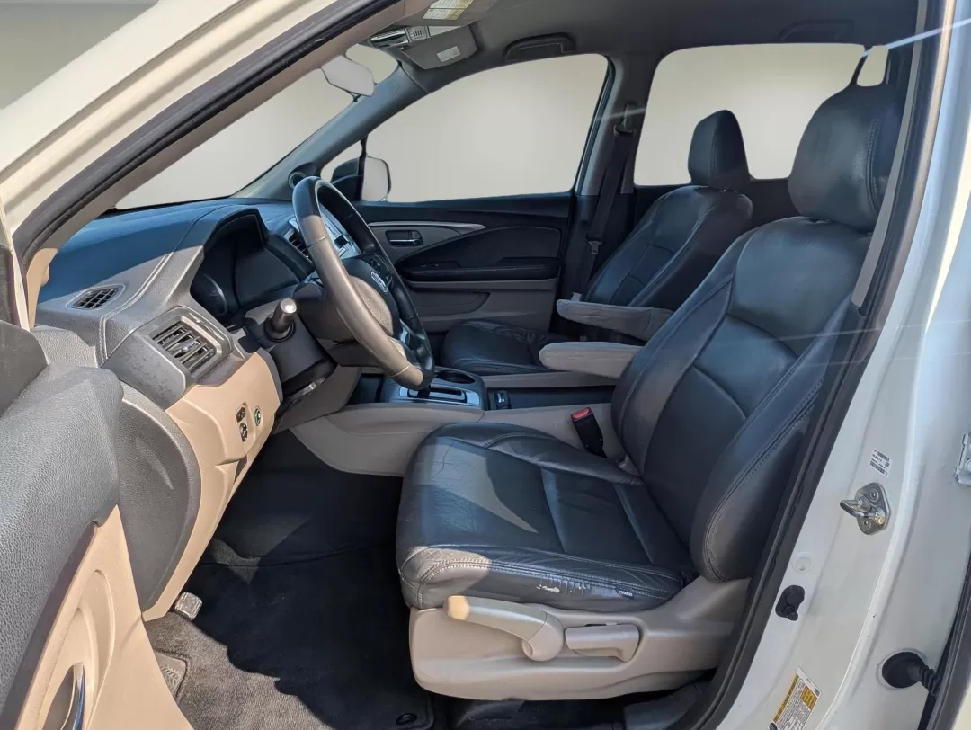 2019 Honda Pilot LX (5FNYF5H1XKB) with an Other engine, located at 5115 14th Ave., Columbus, GA, 31904, (706) 323-0345, 32.511494, -84.971046 - **Adventure Awaits with the 2019 Honda Pilot LX - Your Family SUV at Gils Auto!**<br /> <br /> Are you on the lookout for the perfect family vehicle that can handle daily commutes and weekend adventures alike? Look no further than the 2019 Honda Pilot LX, available now at Gils Auto in Phenix City, A - Photo#9