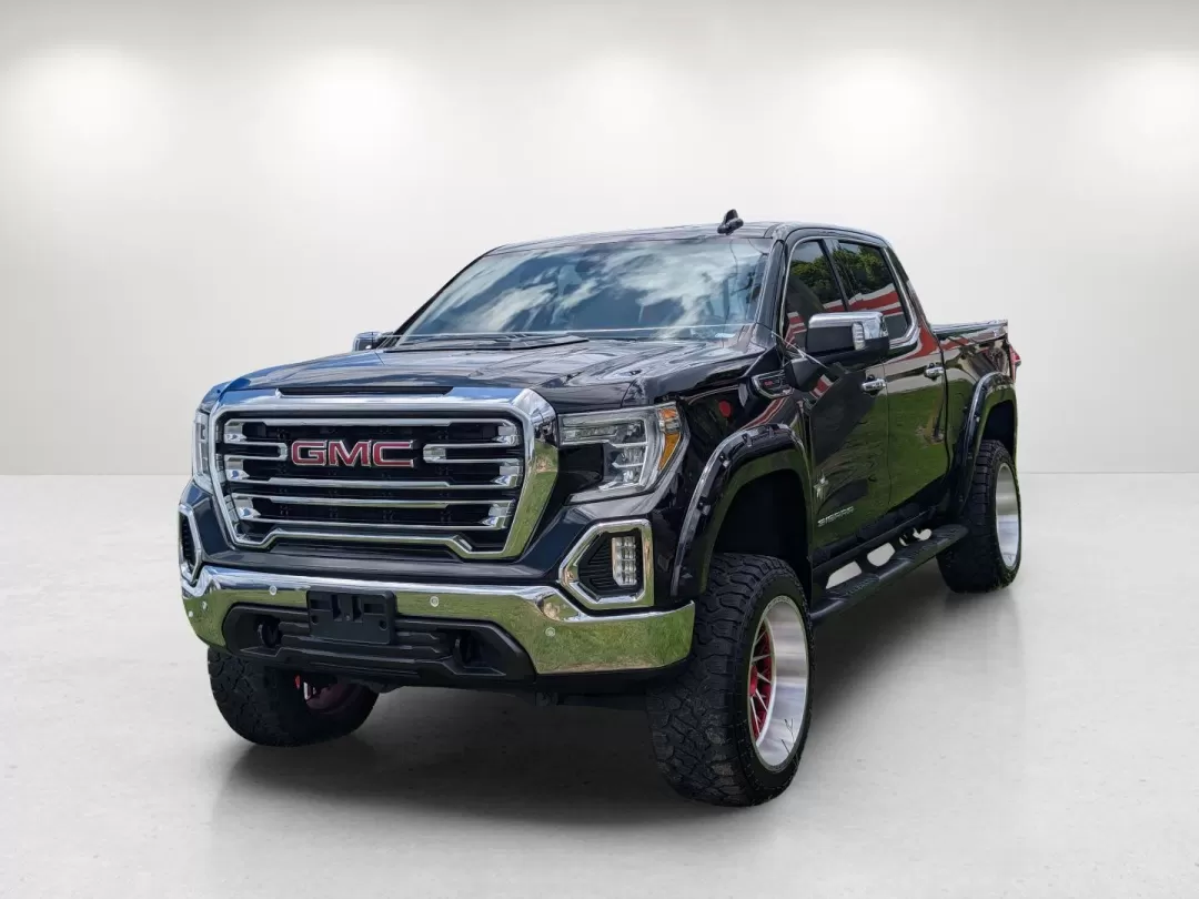 photo of 2019 GMC Sierra 1500 SLT