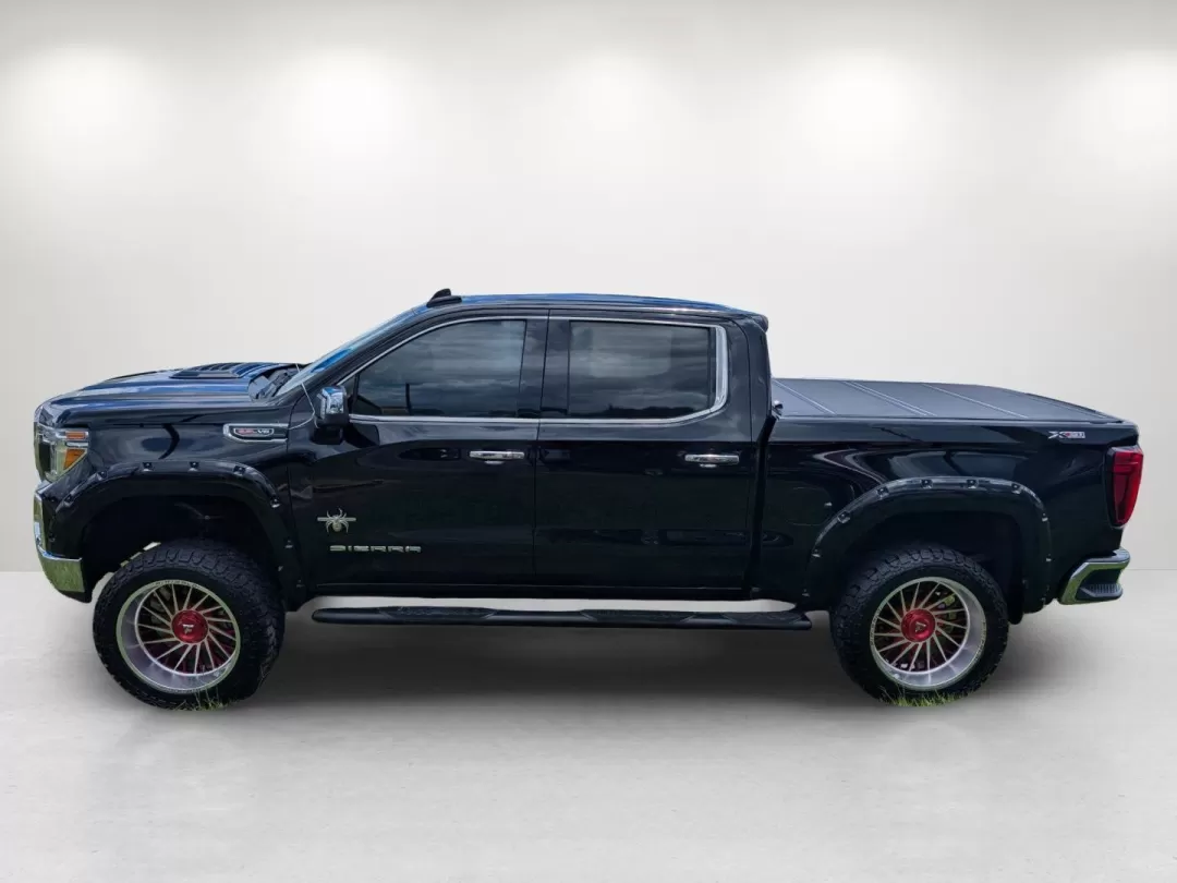 2019 /Jet Black GMC Sierra 1500 SLT (1GTU9DEL5KZ) with an Other engine, located at 7000 Northlake Connector, Columbus, GA, 31904, (706) 987-8085, 32.524975, -84.978134 - Elevate your lifestyle with the exceptional 2019 GMC Sierra 1500 SLT, an ideal companion for both weekend adventures and daily commutes. With its robust 4WD capability and impressive towing capacity, this Crew Cab Pickup is perfect for families and outdoor enthusiasts alike. Whether you're hauling e - Photo#7