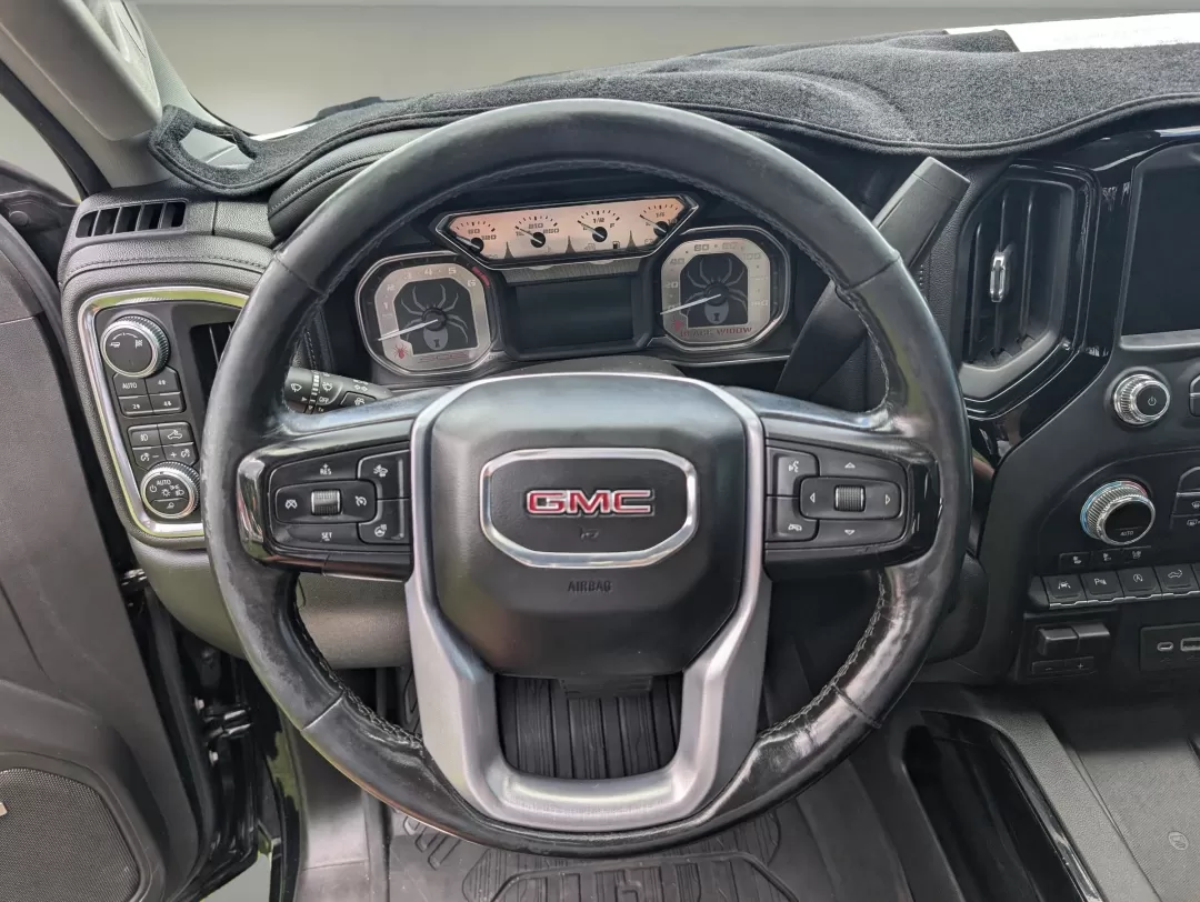 2019 /Jet Black GMC Sierra 1500 SLT (1GTU9DEL5KZ) with an Other engine, located at 7000 Northlake Connector, Columbus, GA, 31904, (706) 987-8085, 32.524975, -84.978134 - Elevate your lifestyle with the exceptional 2019 GMC Sierra 1500 SLT, an ideal companion for both weekend adventures and daily commutes. With its robust 4WD capability and impressive towing capacity, this Crew Cab Pickup is perfect for families and outdoor enthusiasts alike. Whether you're hauling e - Photo#12