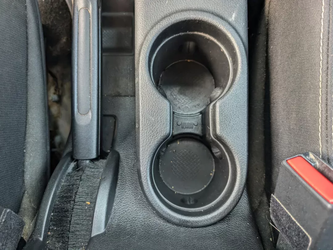 2015 Bright White Clearcoat /Black Jeep Wrangler Rubicon (1C4BJWCG4FL) with an Regular Unleaded V-6 3.6 L/220 engine, 5-Speed Automatic w/OD transmission, located at 7000 Northlake Connector, Columbus, GA, 31904, (706) 987-8085, 32.524975, -84.978134 - 2015 Jeep Wrangler Rubicon - Photo#12