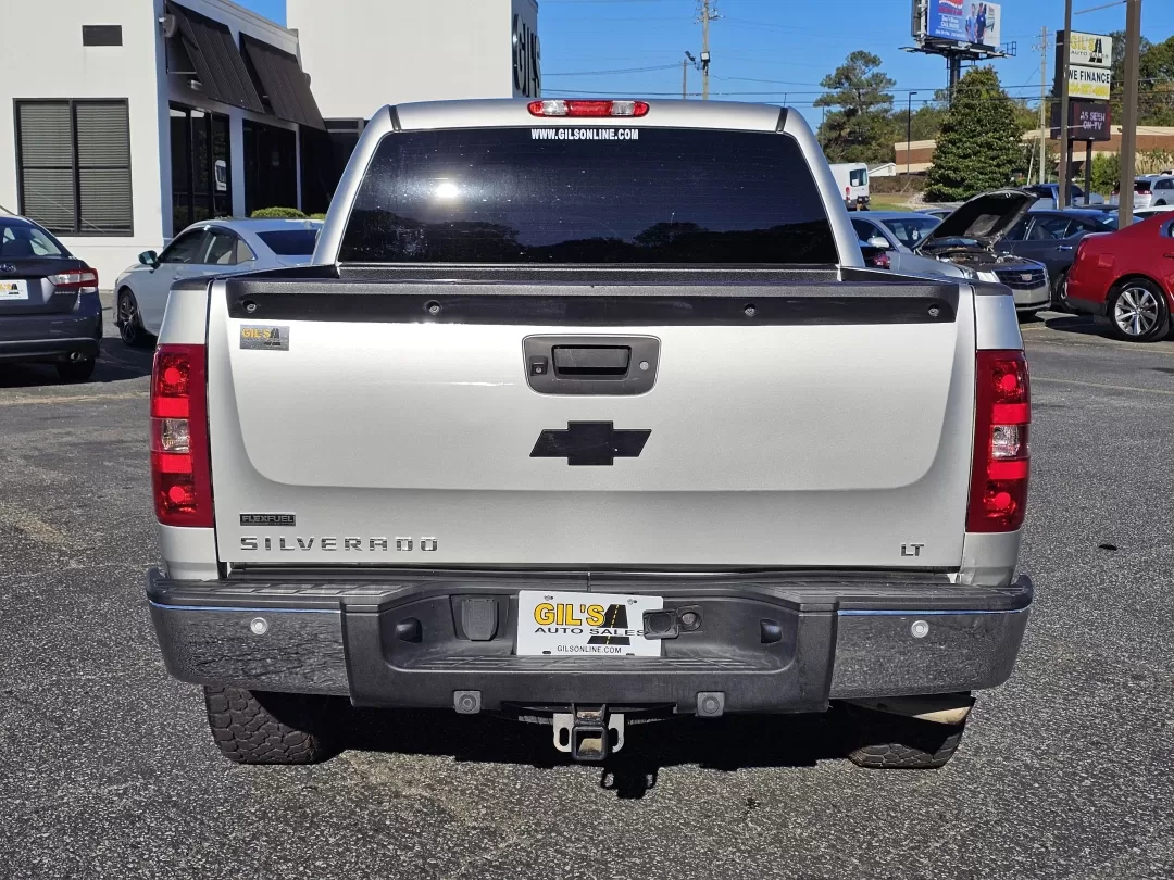 2011 /Ebony Chevrolet Silverado 1500 LT (3GCPCSE09BG) with an Other engine, located at 3959 U.S. 80 W, Phenix City, AL, 36870, (334) 297-4885, 32.469296, -85.135185 - **Discover Your Next Adventure with This 2011 Chevrolet Silverado 1500 LT Crew Cab at Gils Auto!**<br /> <br /> Are you ready to elevate your lifestyle and embark on unforgettable journeys? Look no further than this stunning 2011 Chevrolet Silverado 1500 LT Crew Cab pickup truck, boasting a perfect - Photo#5
