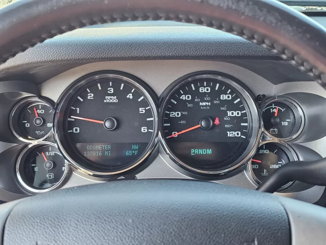 2011 /Ebony Chevrolet Silverado 1500 LT (3GCPCSE09BG) with an Other engine, located at 3959 U.S. 80 W, Phenix City, AL, 36870, (334) 297-4885, 32.469296, -85.135185 - **Discover Your Next Adventure with This 2011 Chevrolet Silverado 1500 LT Crew Cab at Gils Auto!**<br /> <br /> Are you ready to elevate your lifestyle and embark on unforgettable journeys? Look no further than this stunning 2011 Chevrolet Silverado 1500 LT Crew Cab pickup truck, boasting a perfect - Photo#11