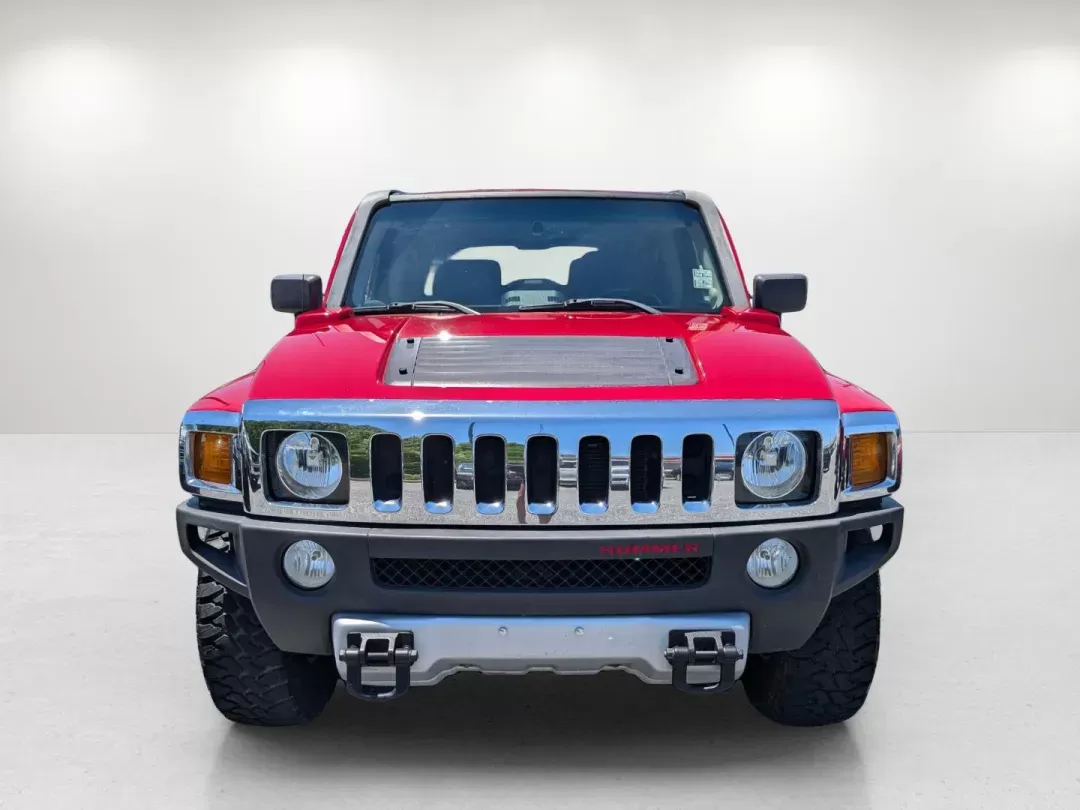 2008 /Ebony Hummer H3 SUV (5GTEN13E288) with an Gas 5 3.7L/223 engine, 4-Speed Automatic w/OD transmission, located at 7000 Northlake Connector, Columbus, GA, 31904, (706) 987-8085, 32.524975, -84.978134 - 2008 Hummer H3 SUV - Photo#1