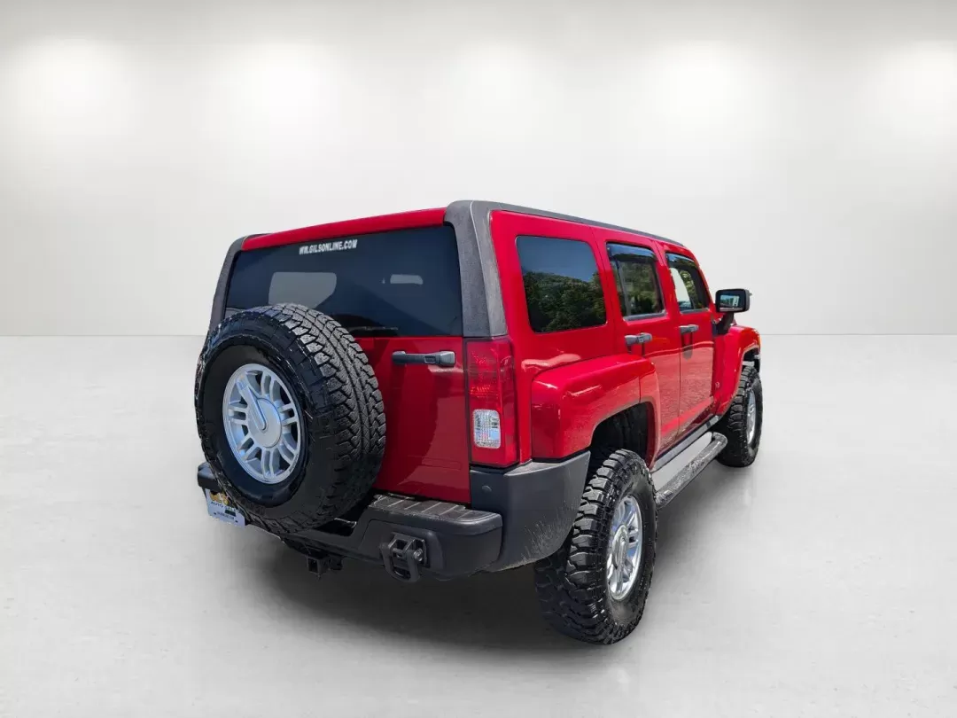 2008 /Ebony Hummer H3 SUV (5GTEN13E288) with an Gas 5 3.7L/223 engine, 4-Speed Automatic w/OD transmission, located at 7000 Northlake Connector, Columbus, GA, 31904, (706) 987-8085, 32.524975, -84.978134 - 2008 Hummer H3 SUV - Photo#4