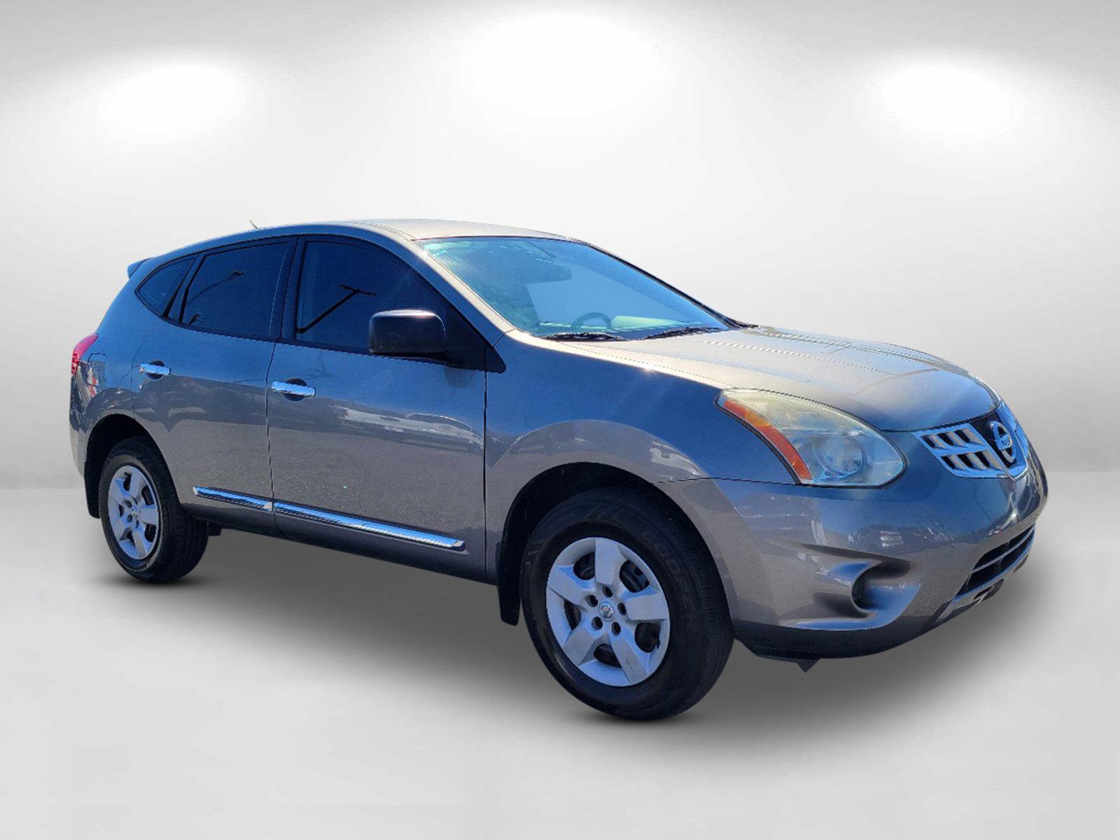 2012 Platinum Graphite /Black Nissan Rogue S (JN8AS5MTXCW) with an Gas I4 2.5L/152 engine, 1-Speed Continuously variable ratio transmission, located at 5115 14th Ave., Columbus, GA, 31904, (706) 323-0345, 32.511494, -84.971046 - 2012 Nissan Rogue S - Photo#2