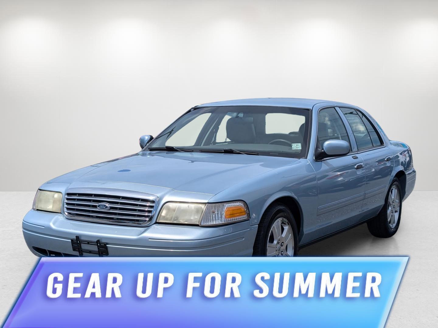 photo of 2011 Ford Crown Victoria LX