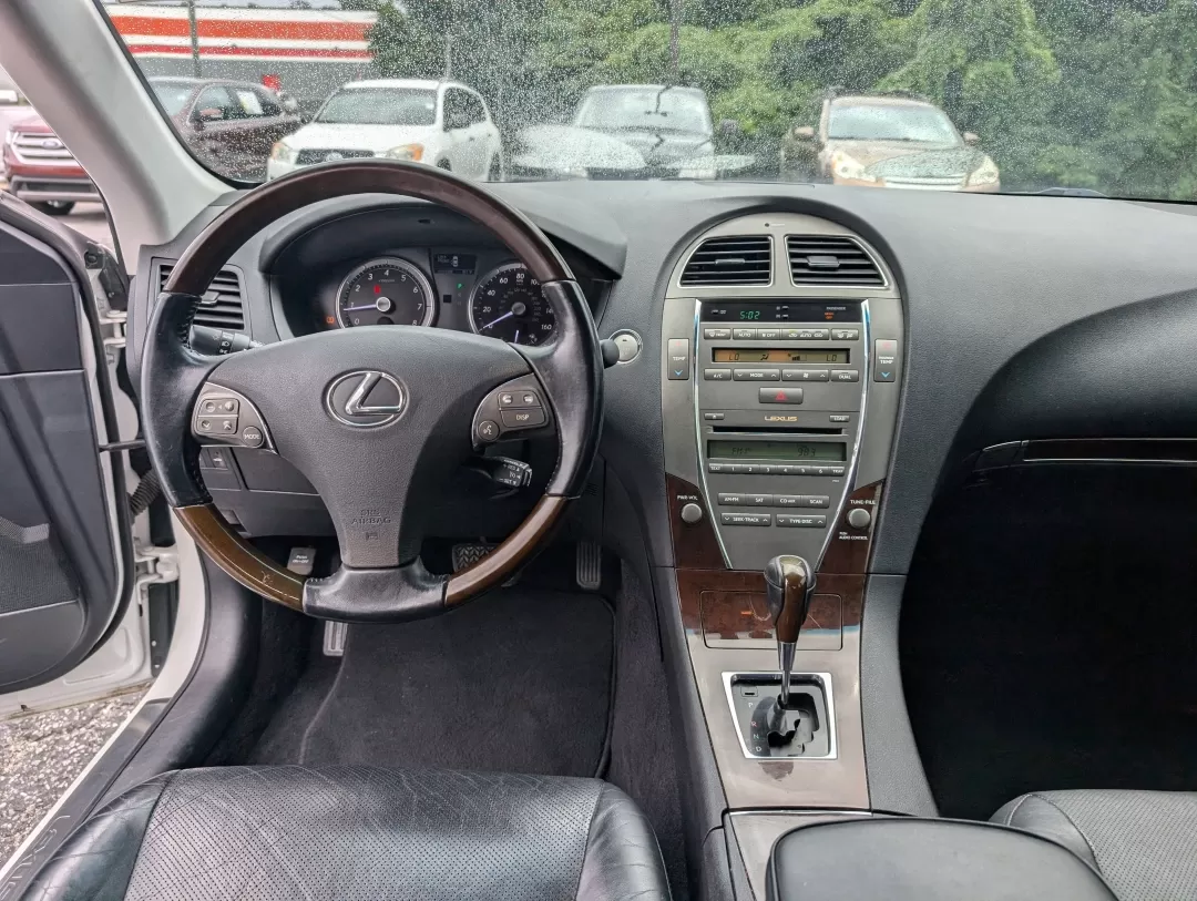 2012 Lexus ES 350 (JTHBK1EG5C2) with an Other engine, located at 3959 U.S. 80 W, Phenix City, AL, 36870, (334) 297-4885, 32.469296, -85.135185 - Are you ready to elevate your daily commute or weekend adventures? Discover the perfect blend of luxury and practicality with this stunning 2012 Lexus ES 350 available at Gils Auto in Phenix City, AL. This sleek, white sedan not only boasts elegant styling but also offers a plethora of features that - Photo#11