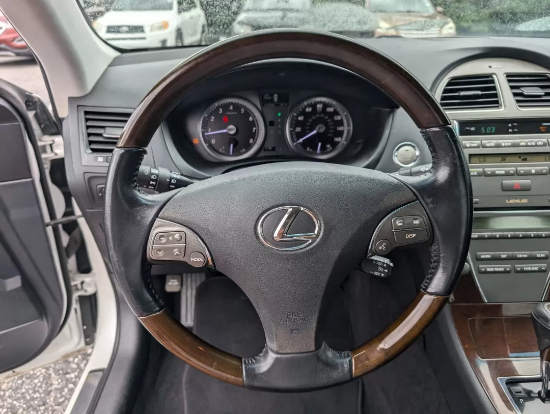2012 Lexus ES 350 (JTHBK1EG5C2) with an Other engine, located at 3959 U.S. 80 W, Phenix City, AL, 36870, (334) 297-4885, 32.469296, -85.135185 - Are you ready to elevate your daily commute or weekend adventures? Discover the perfect blend of luxury and practicality with this stunning 2012 Lexus ES 350 available at Gils Auto in Phenix City, AL. This sleek, white sedan not only boasts elegant styling but also offers a plethora of features that - Photo#12