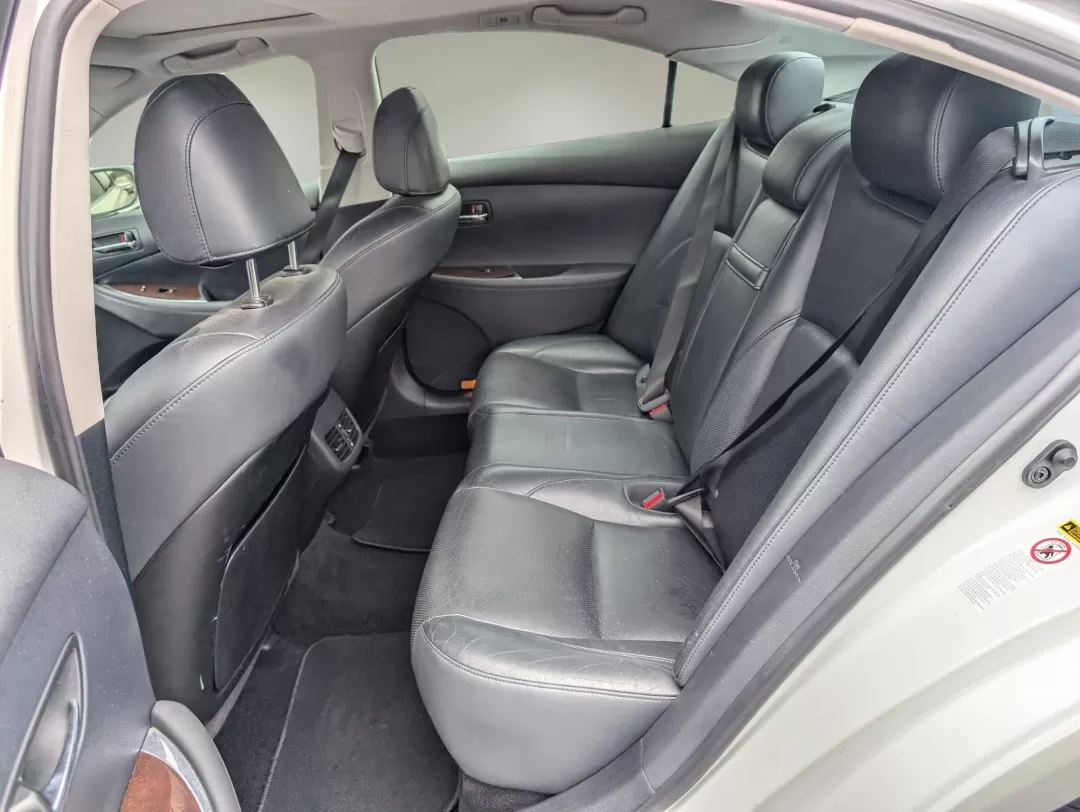 2012 Lexus ES 350 (JTHBK1EG5C2) with an Other engine, located at 3959 U.S. 80 W, Phenix City, AL, 36870, (334) 297-4885, 32.469296, -85.135185 - Are you ready to elevate your daily commute or weekend adventures? Discover the perfect blend of luxury and practicality with this stunning 2012 Lexus ES 350 available at Gils Auto in Phenix City, AL. This sleek, white sedan not only boasts elegant styling but also offers a plethora of features that - Photo#11