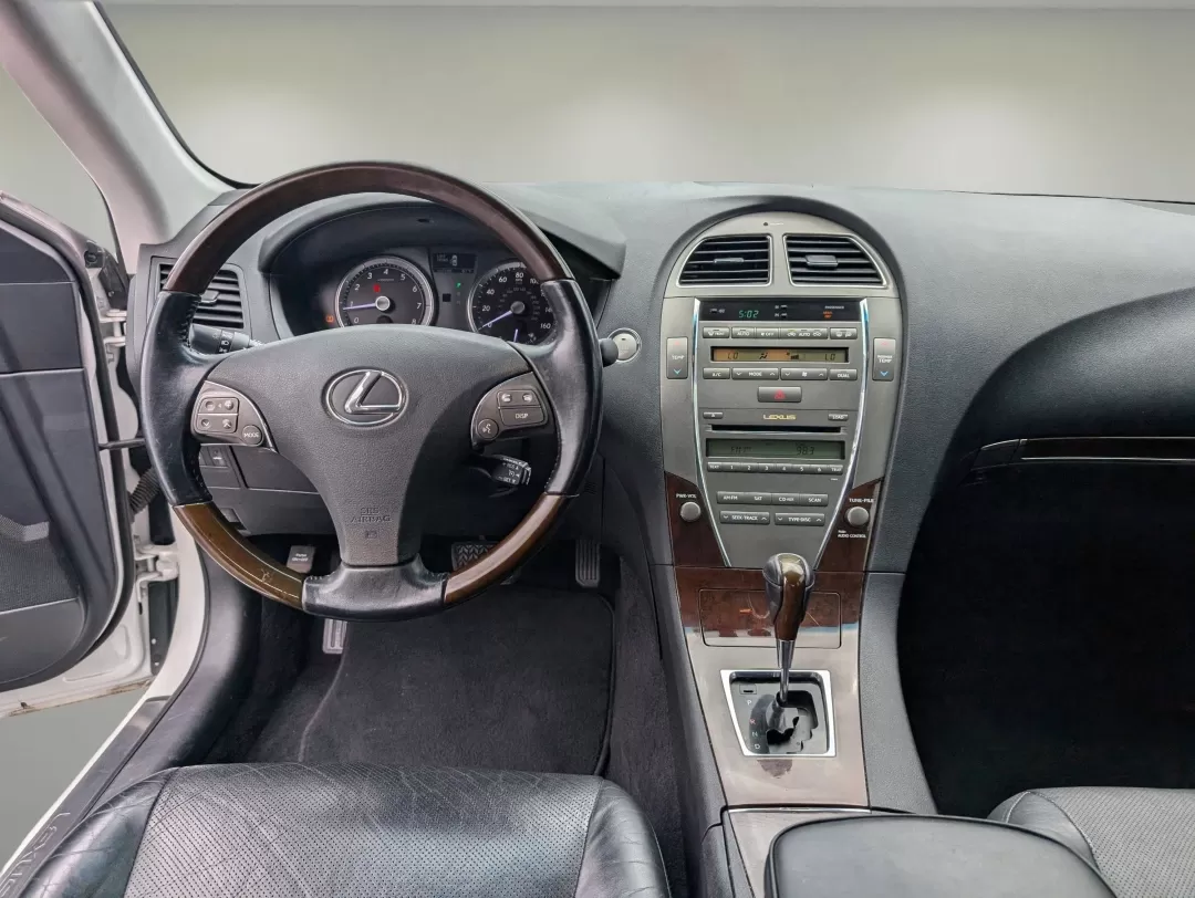 2012 Lexus ES 350 (JTHBK1EG5C2) with an Other engine, located at 3959 U.S. 80 W, Phenix City, AL, 36870, (334) 297-4885, 32.469296, -85.135185 - Are you ready to elevate your daily commute or weekend adventures? Discover the perfect blend of luxury and practicality with this stunning 2012 Lexus ES 350 available at Gils Auto in Phenix City, AL. This sleek, white sedan not only boasts elegant styling but also offers a plethora of features that - Photo#12