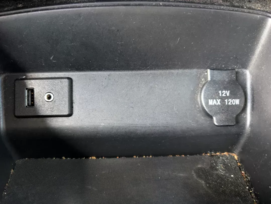 2015 /Charcoal Nissan Altima 2.5 S (1N4AL3AP0FC) with an Regular Unleaded I-4 2.5 L/152 engine, 1-Speed CVT w/OD transmission, located at 3959 U.S. 80 W, Phenix City, AL, 36870, (334) 297-4885, 32.469296, -85.135185 - 2015 Nissan Altima 2.5 S - Photo#14
