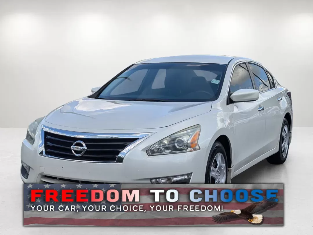 photo of 2015 Nissan Altima 2.5 S