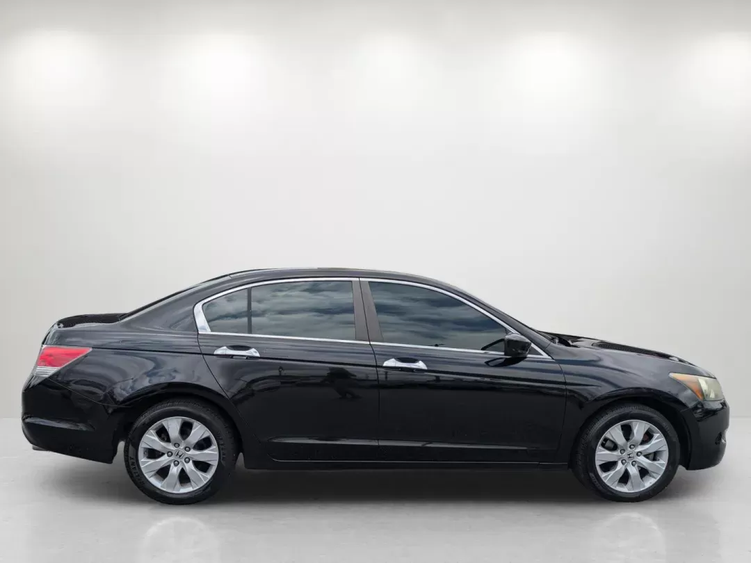 2010 Honda Accord Sdn EX (1HGCP3F70AA) with an Gas V6 3.5L/213 engine, 5-Speed Automatic transmission, located at 3959 U.S. 80 W, Phenix City, AL, 36870, (334) 297-4885, 32.469296, -85.135185 - 2010 Honda Accord Sdn EX - Photo#3
