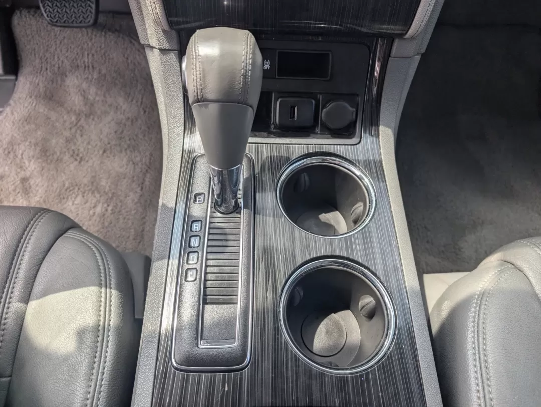 2016 /Dark Titanium/Light Titanium Chevrolet Traverse LT (1GNKRGKD3GJ) with an Other engine, located at 3959 U.S. 80 W, Phenix City, AL, 36870, (334) 297-4885, 32.469296, -85.135185 - 2016 Chevrolet Traverse LT - Photo#14
