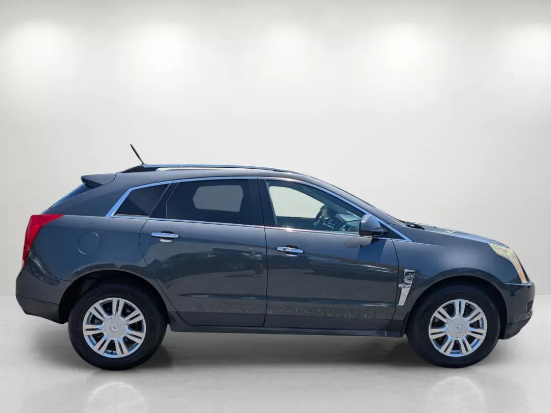 2012 /Titanium w/Ebony accents Cadillac SRX Luxury Collection (3GYFNDE30CS) with an Gas/Ethanol V6 3.6L/217 engine, 6-Speed Automatic w/Manual Shift transmission, located at 3959 U.S. 80 W, Phenix City, AL, 36870, (334) 297-4885, 32.469296, -85.135185 - 2012 Cadillac SRX Luxury Collection - Photo#4