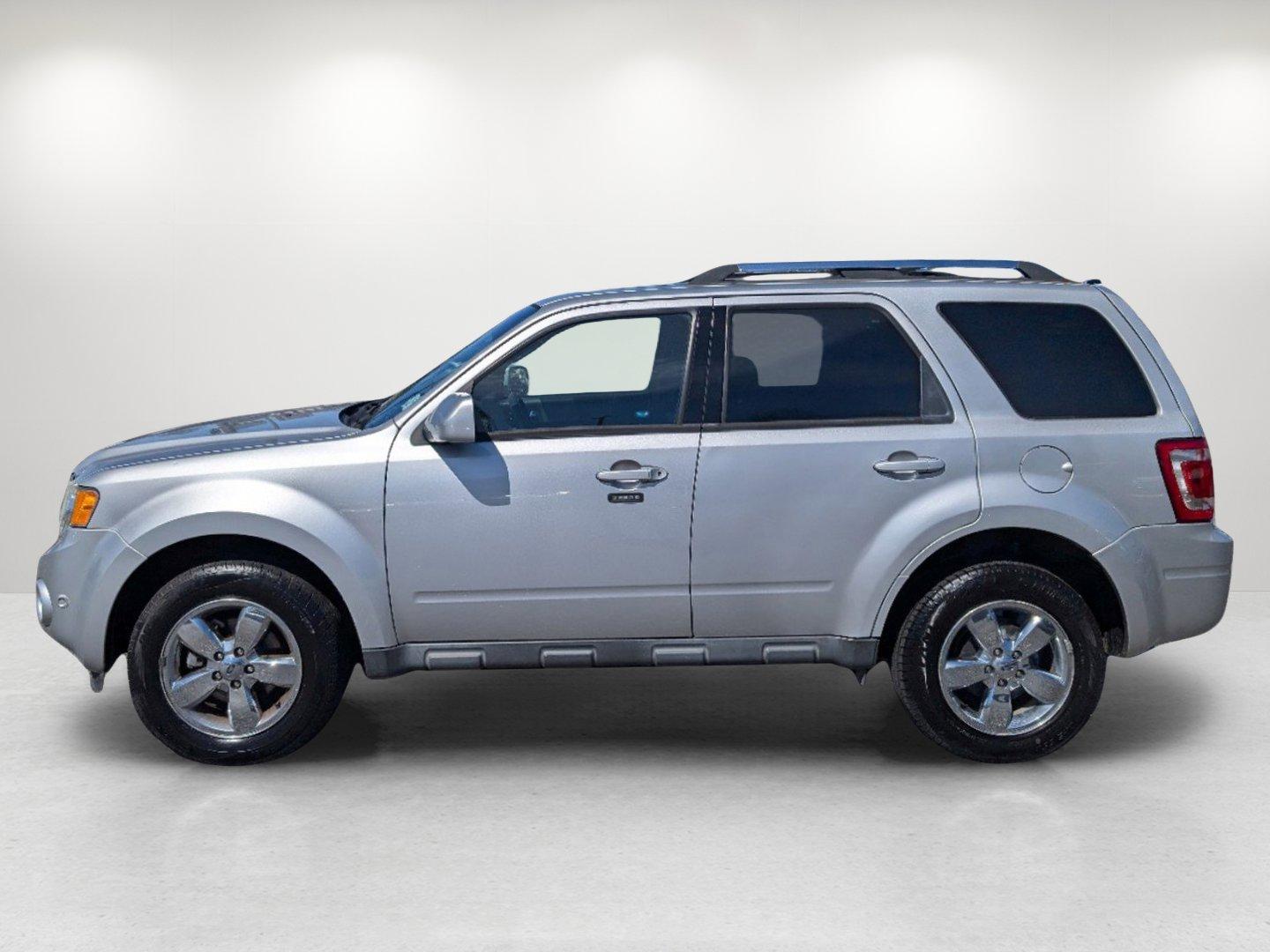 2010 Ford Escape Limited (1FMCU0EG5AK) with an Gas/Ethanol V6 3.0L/181 engine, 6-Speed Automatic w/OD transmission, located at 1430 Gateway Drive, Opelika, AL, 36801, (334) 239-0944, 32.637871, -85.409790 - 2010 Ford Escape Limited - Photo#7