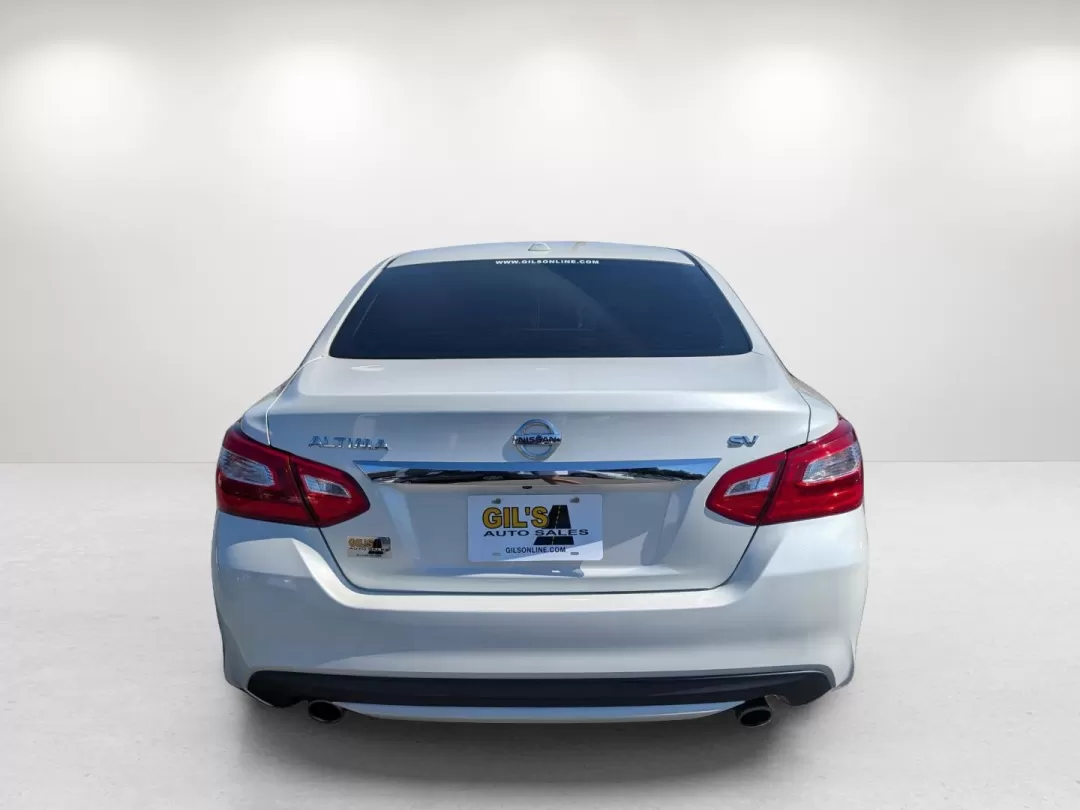 2016 /Beige Nissan Altima 2.5 SV (1N4AL3AP2GC) with an Other engine, located at 3959 U.S. 80 W, Phenix City, AL, 36870, (334) 297-4885, 32.469296, -85.135185 - Discover your next ride at Gils Auto in Phenix City, AL, where adventure meets affordability! If you're in the market for a reliable, comfortable sedan that's perfect for daily commutes or family trips, the 2016 Nissan Altima 2.5 SV is the vehicle you've been looking for. With its sleek Pearl White - Photo#5