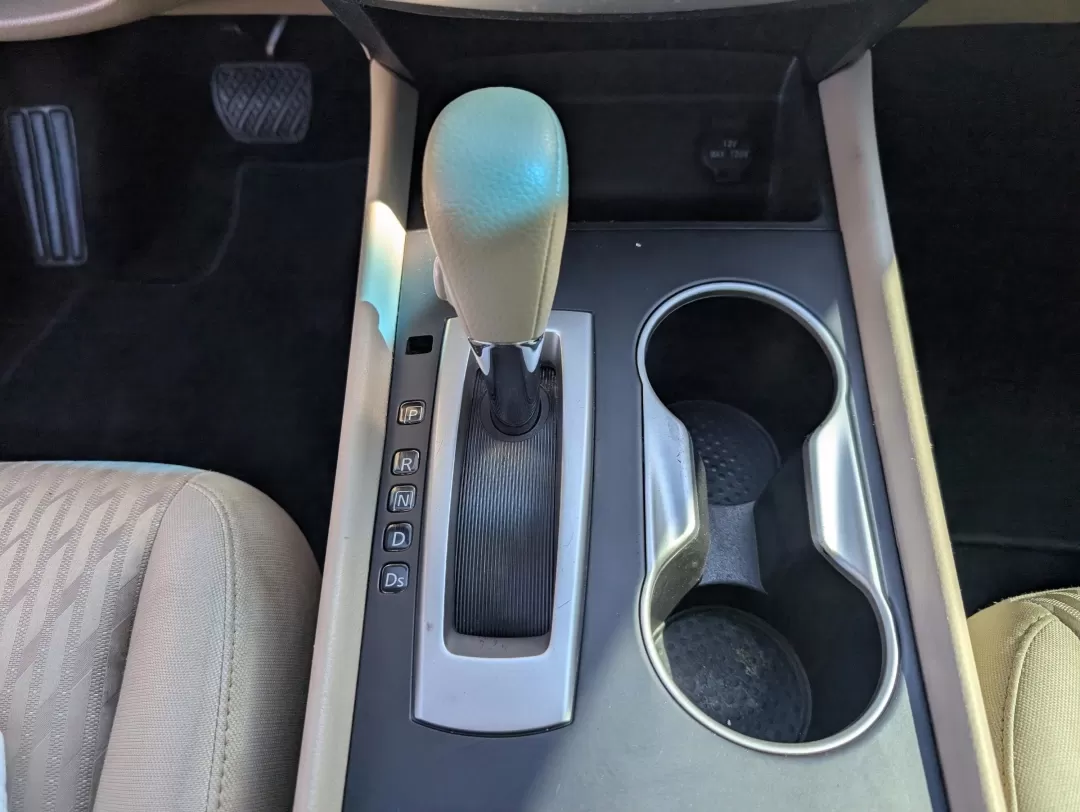 2016 /Beige Nissan Altima 2.5 SV (1N4AL3AP2GC) with an Other engine, located at 3959 U.S. 80 W, Phenix City, AL, 36870, (334) 297-4885, 32.469296, -85.135185 - Discover your next ride at Gils Auto in Phenix City, AL, where adventure meets affordability! If you're in the market for a reliable, comfortable sedan that's perfect for daily commutes or family trips, the 2016 Nissan Altima 2.5 SV is the vehicle you've been looking for. With its sleek Pearl White - Photo#12