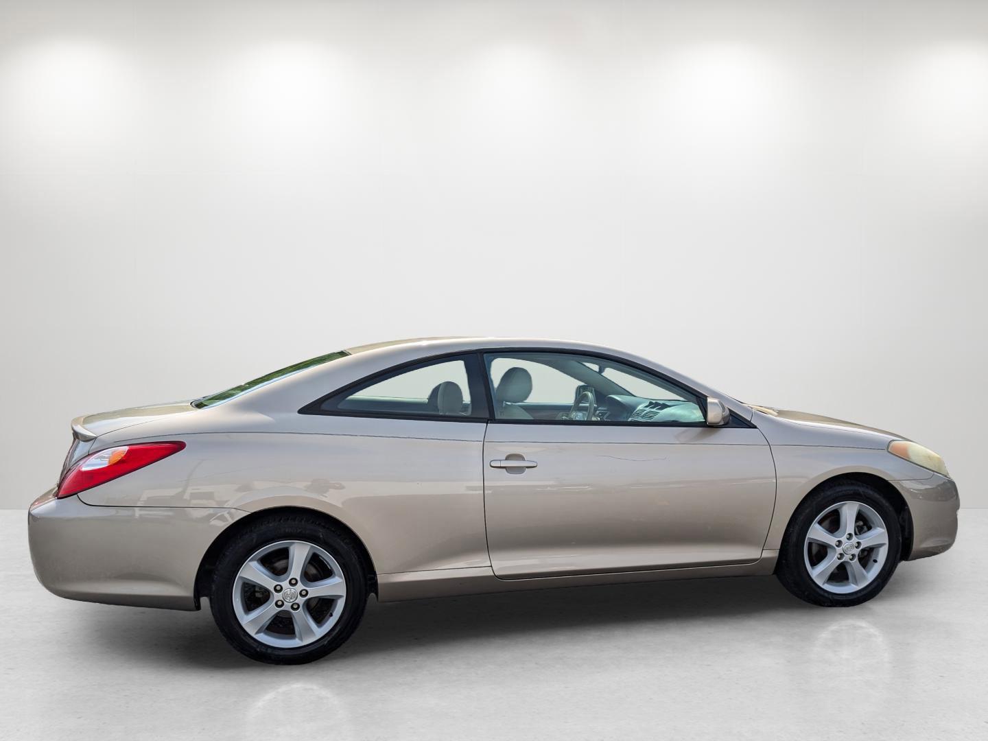 2006 Toyota Camry Solara SLE V6 (4T1CA30P96U) with an Gas V6 3.3L/201 engine, 5-Speed Automatic w/OD transmission, located at 3959 U.S. 80 W, Phenix City, AL, 36870, (334) 297-4885, 32.469296, -85.135185 - 2006 Toyota Camry Solara SLE V6 - Photo#5