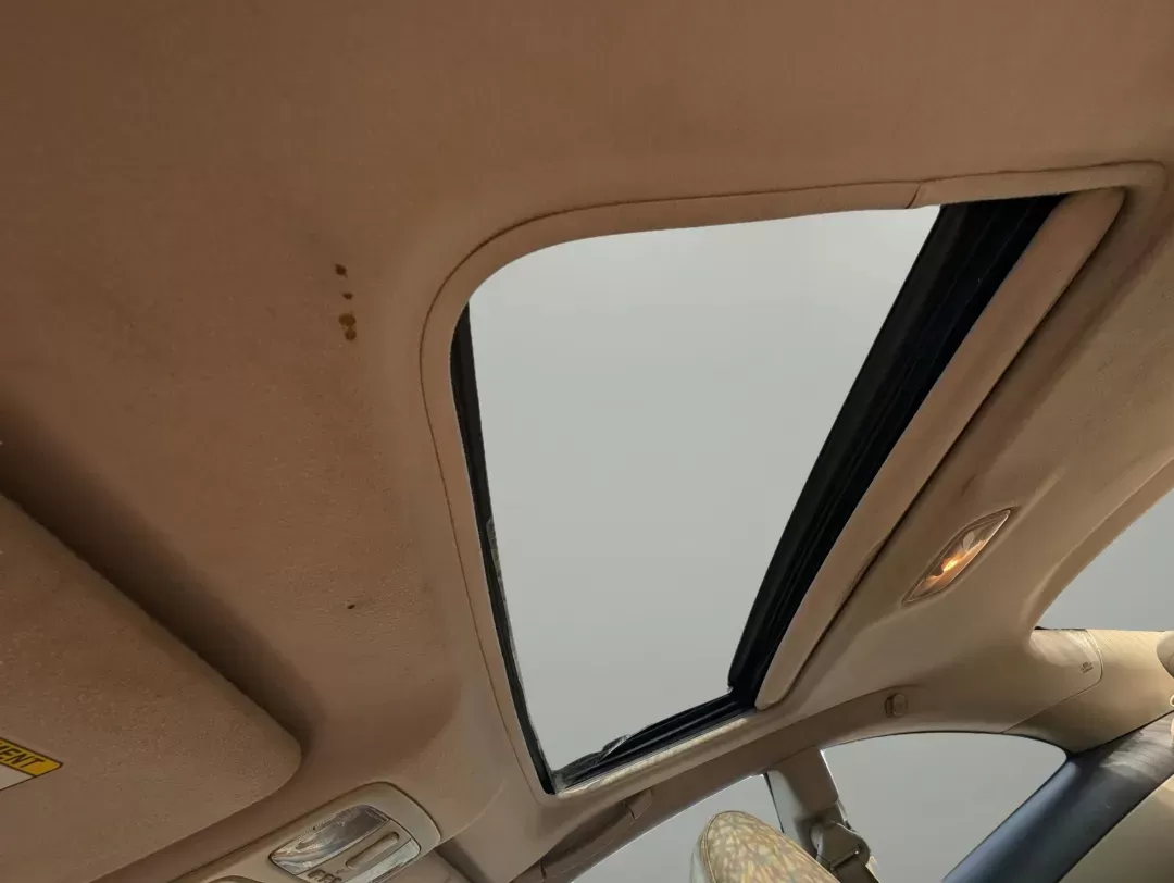 2006 Toyota Camry Solara SLE V6 (4T1CA30P96U) with an Other engine, located at 3959 U.S. 80 W, Phenix City, AL, 36870, (334) 297-4885, 32.469296, -85.135185 - 2006 Toyota Camry Solara SLE V6 - Photo#17