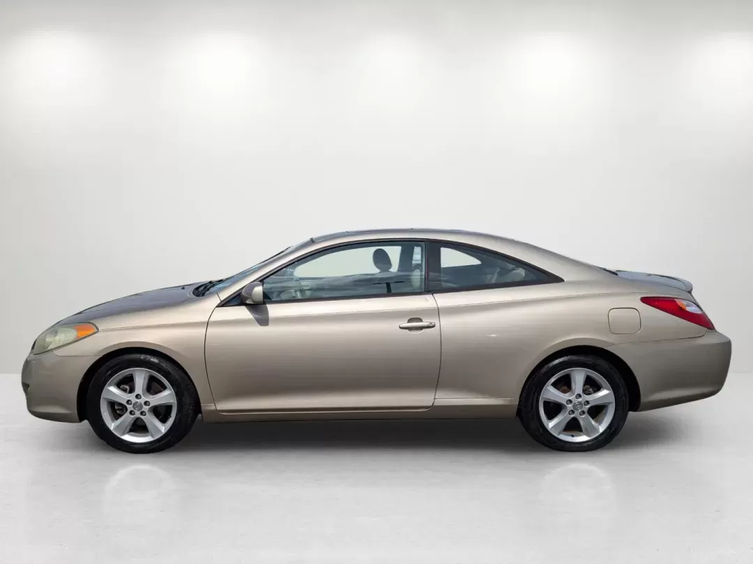 2006 Toyota Camry Solara SLE V6 (4T1CA30P96U) with an Gas V6 3.3L/201 engine, 5-Speed Automatic w/OD transmission, located at 521 Old Farm Lane Rd, Prattville, AL, 36066, (334) 325-1505, 32.482460, -86.416367 - 2006 Toyota Camry Solara SLE V6 - Photo#1