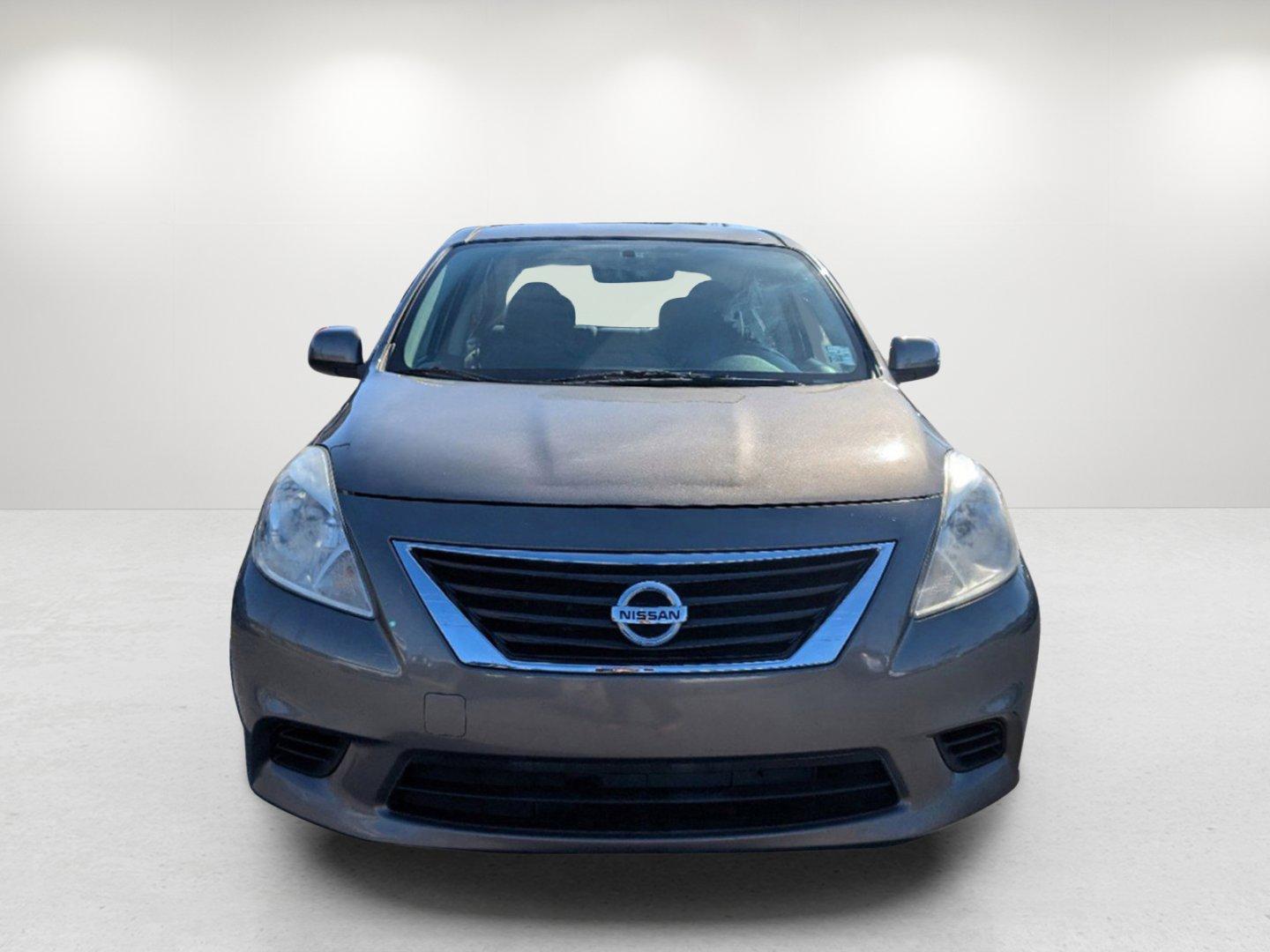 2014 /Charcoal Nissan Versa SV (3N1CN7AP9EL) with an Regular Unleaded I-4 1.6 L/98 engine, 1-Speed CVT w/OD transmission, located at 804 22nd Ave, Phenix City, AL, 36870, (334) 297-1860, 32.484749, -85.024475 - 2014 Nissan Versa SV - Photo#1