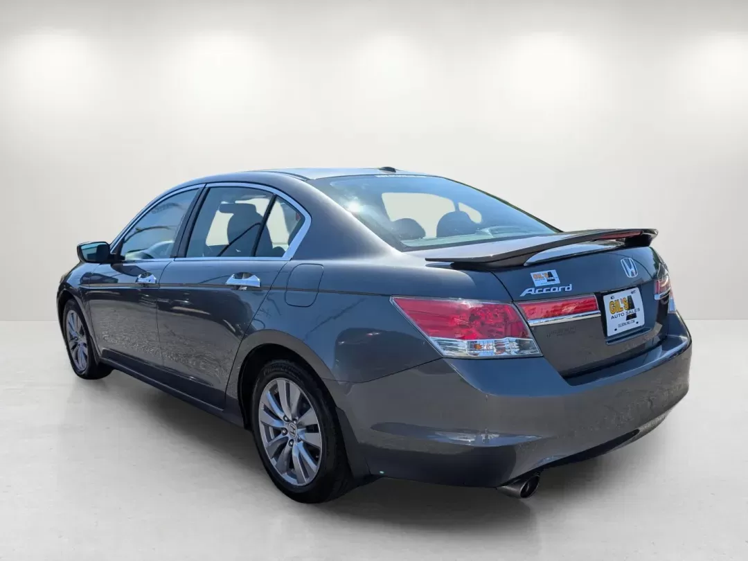 2011 Honda Accord Sdn EX-L (1HGCP3F83BA) with an Gas V6 3.5L/212 engine, 5-Speed Automatic transmission, located at 1430 Gateway Drive, Opelika, AL, 36801, (334) 239-0944, 32.637871, -85.409790 - 2011 Honda Accord Sdn EX-L - Photo#7
